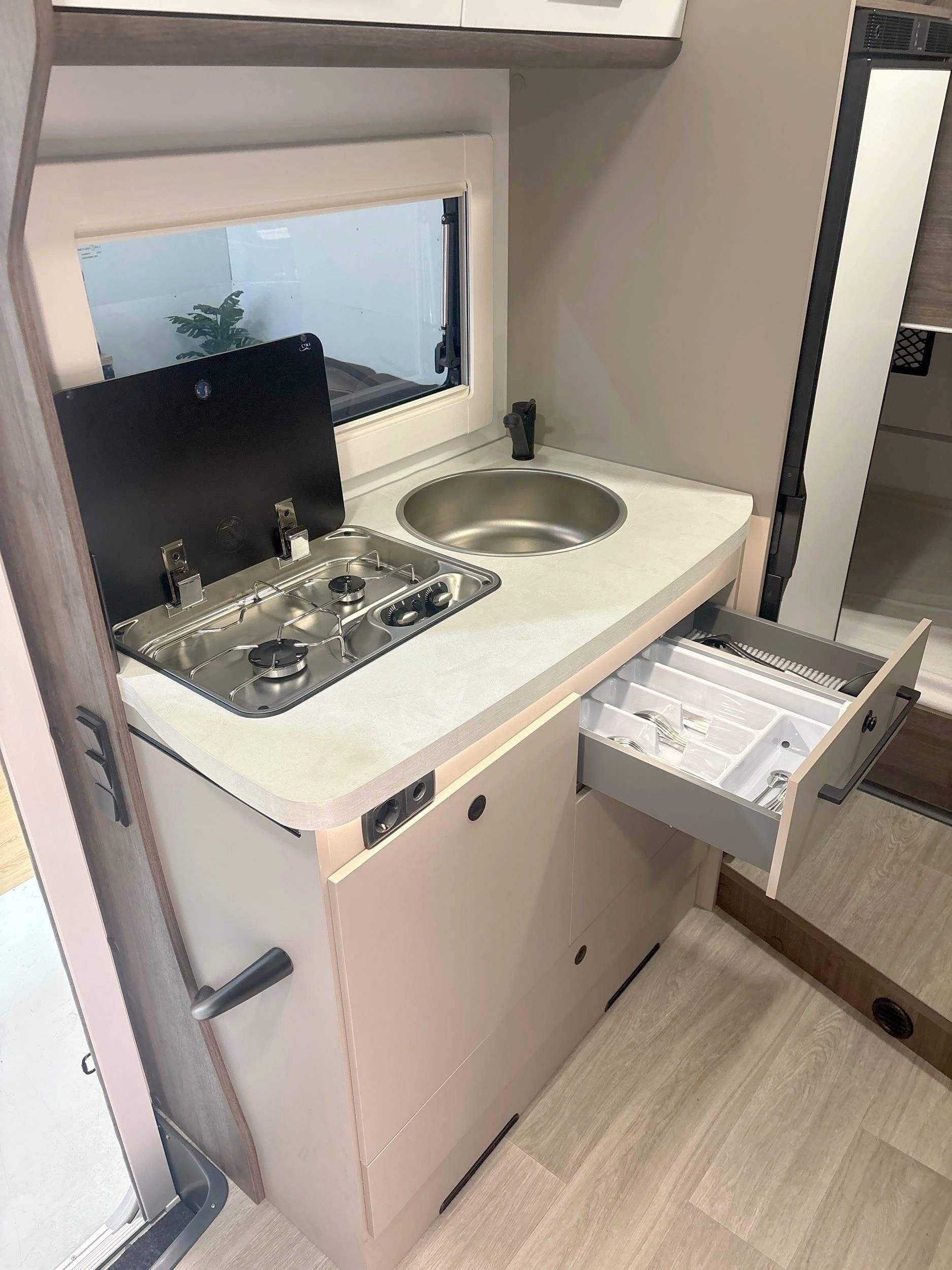 Benimar Tessoro 425