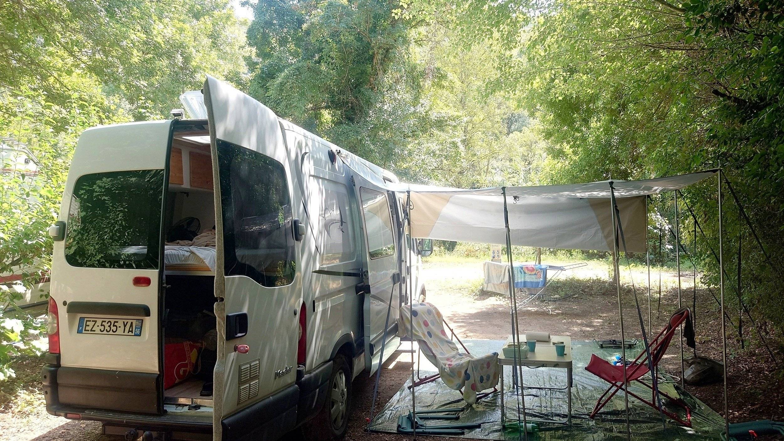 Le Voyageur Renault master 2.5l DCI 120