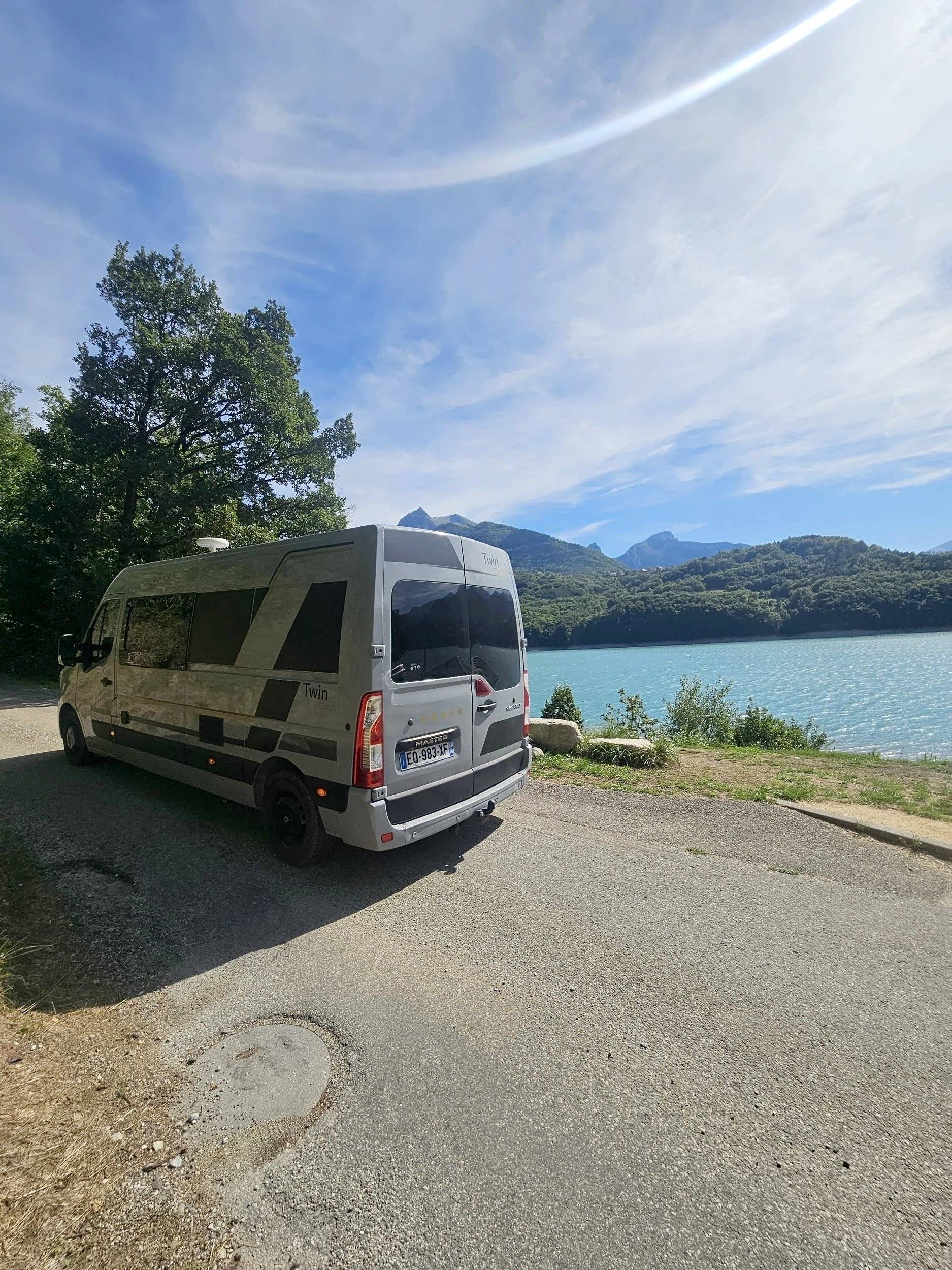 3 C Cartier/Brisebras Renault master