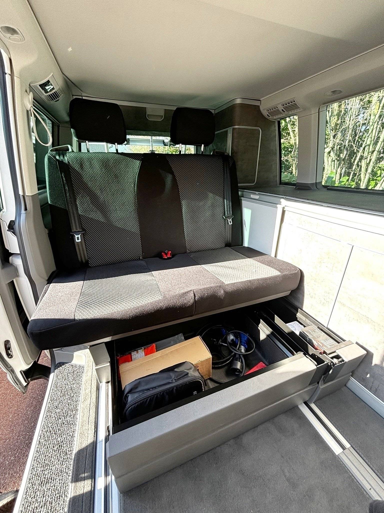 California 204cv - 4x4 