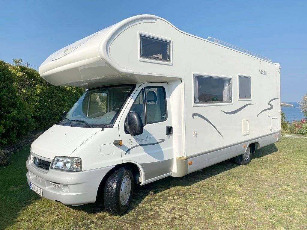 Front view from 3/4 Citroën Citroën - Yescapa