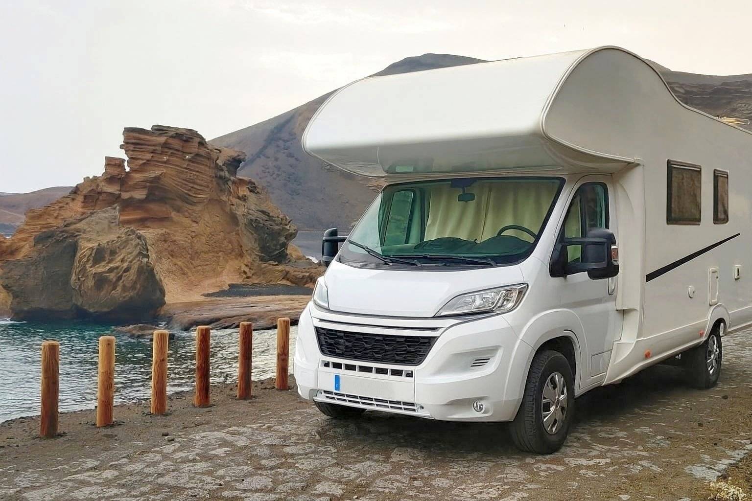 Vista frontale a ¾ Citroën - Yescapa