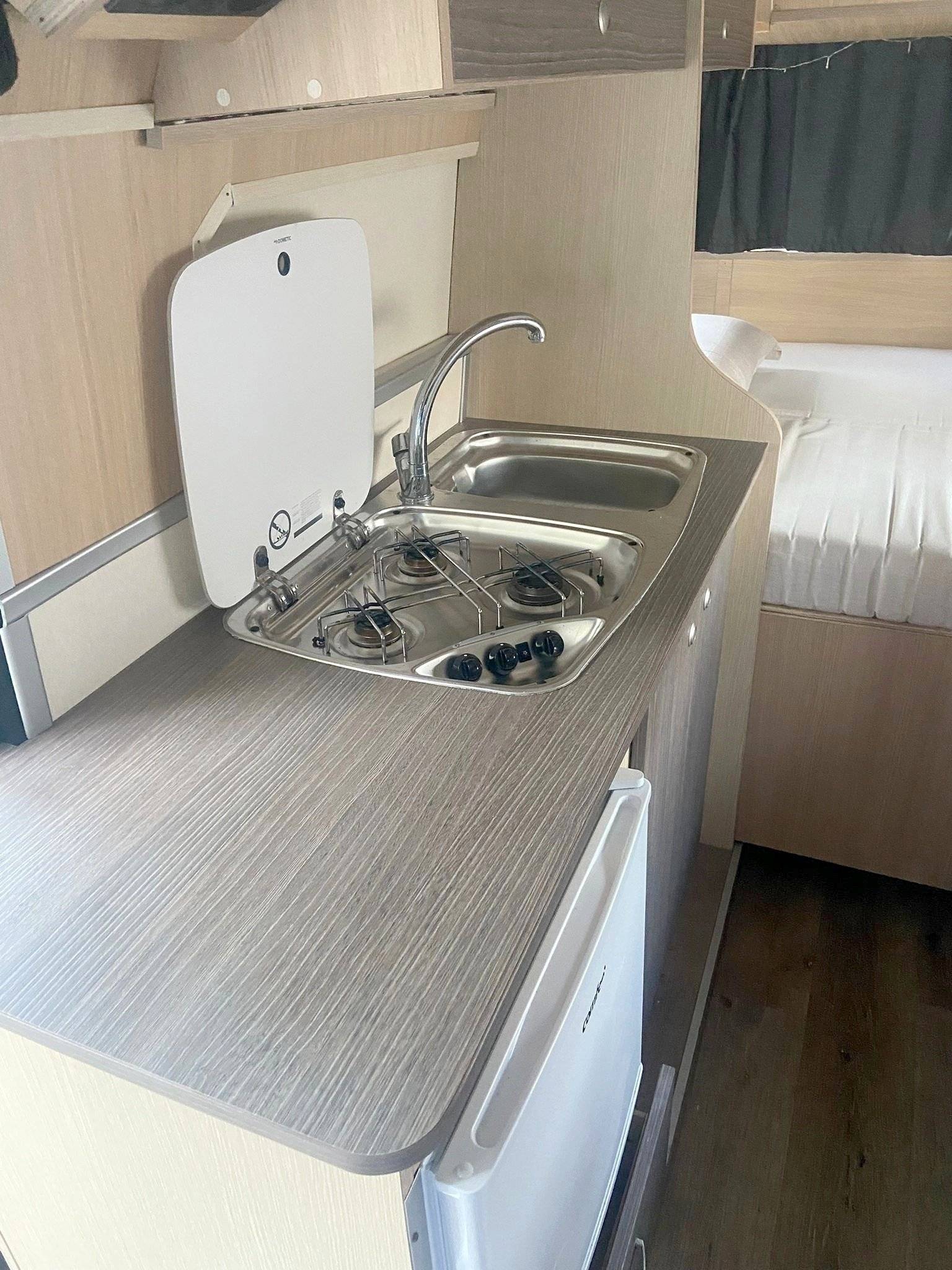 llits Mercedes - Yescapa