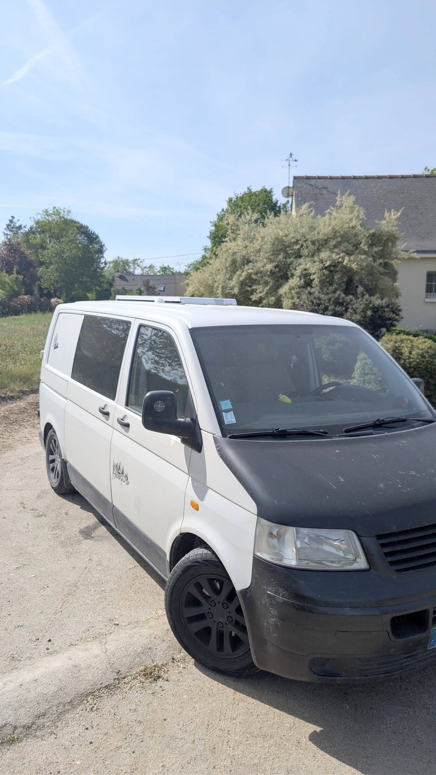 Vista de 3/4 Volkswagen 2,0 l 140 ch - Yescapa