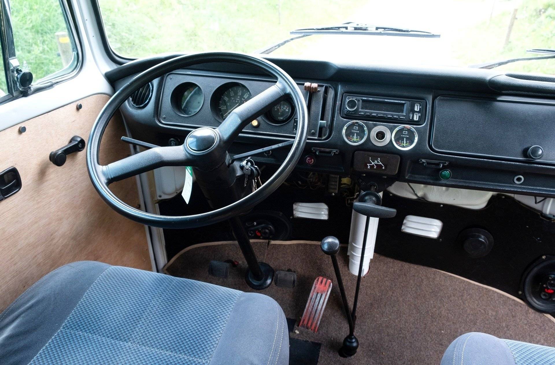 Volkswagen Kombi T2 Westfalia