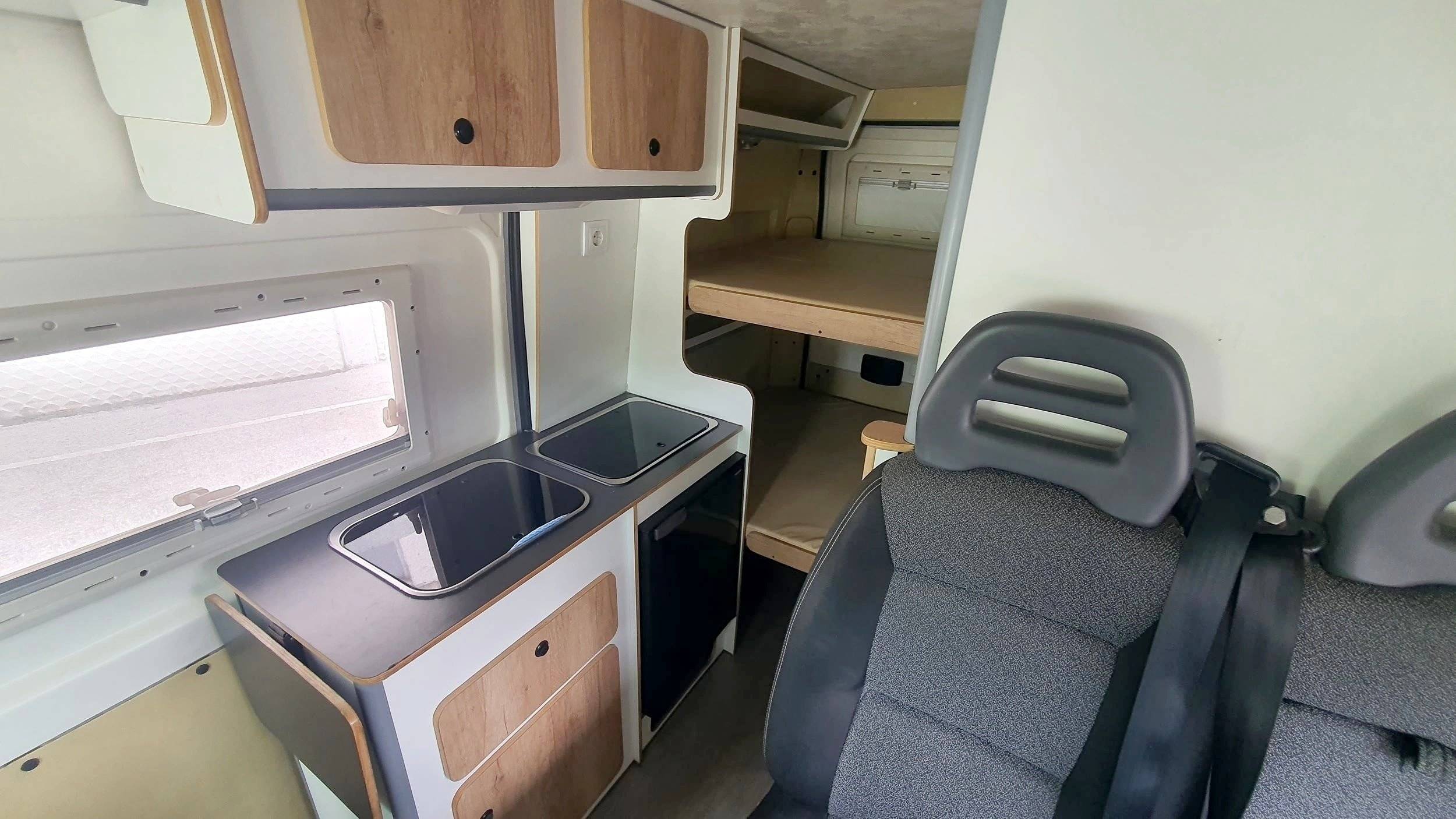 Camper Track 2,0 l 115 ch