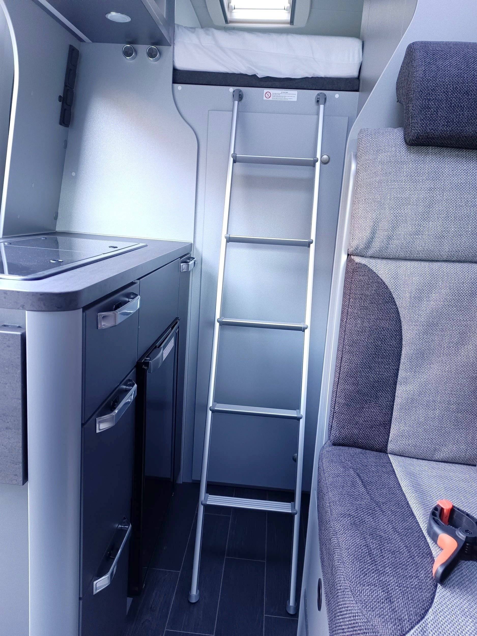 Weinsberg 630 MEG CARATOUR