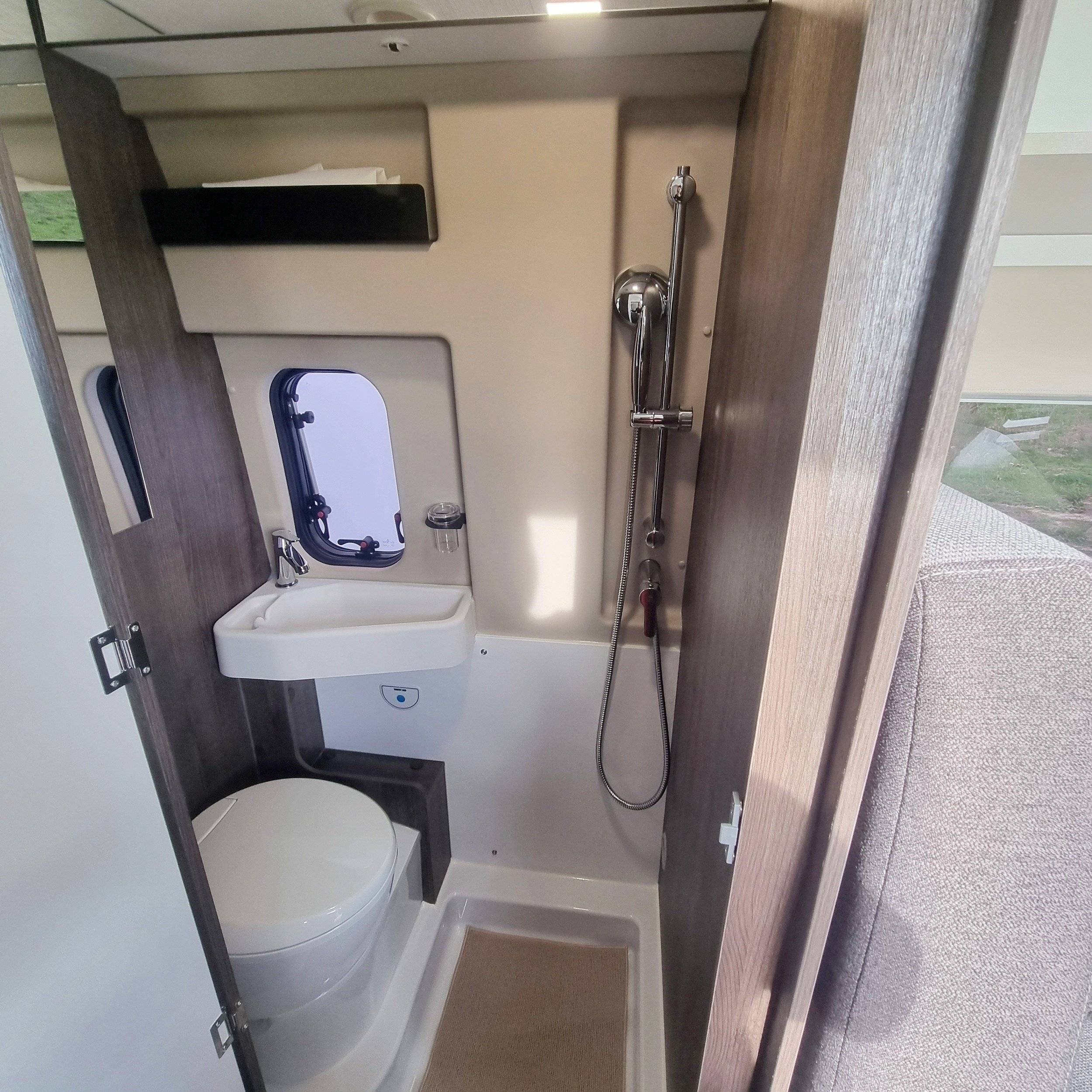 Benimar Benivan 120 UP