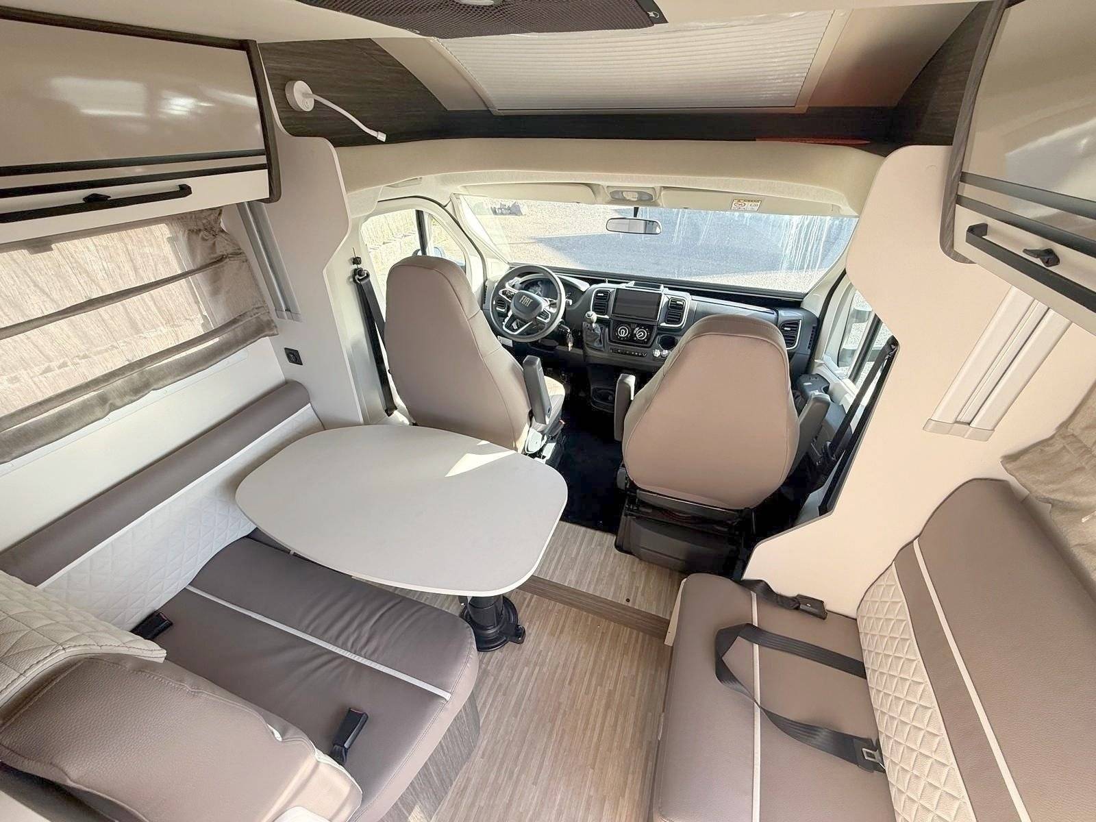 Coin repas Fiat FIAT DUCATO - Yescapa