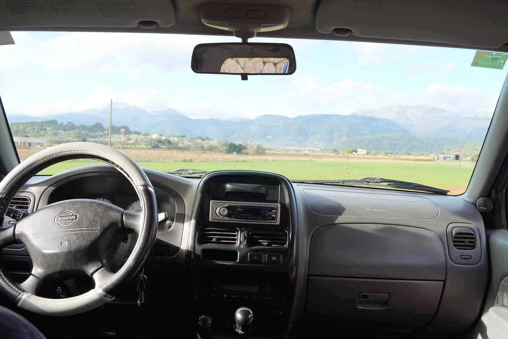 Nissan Pick up