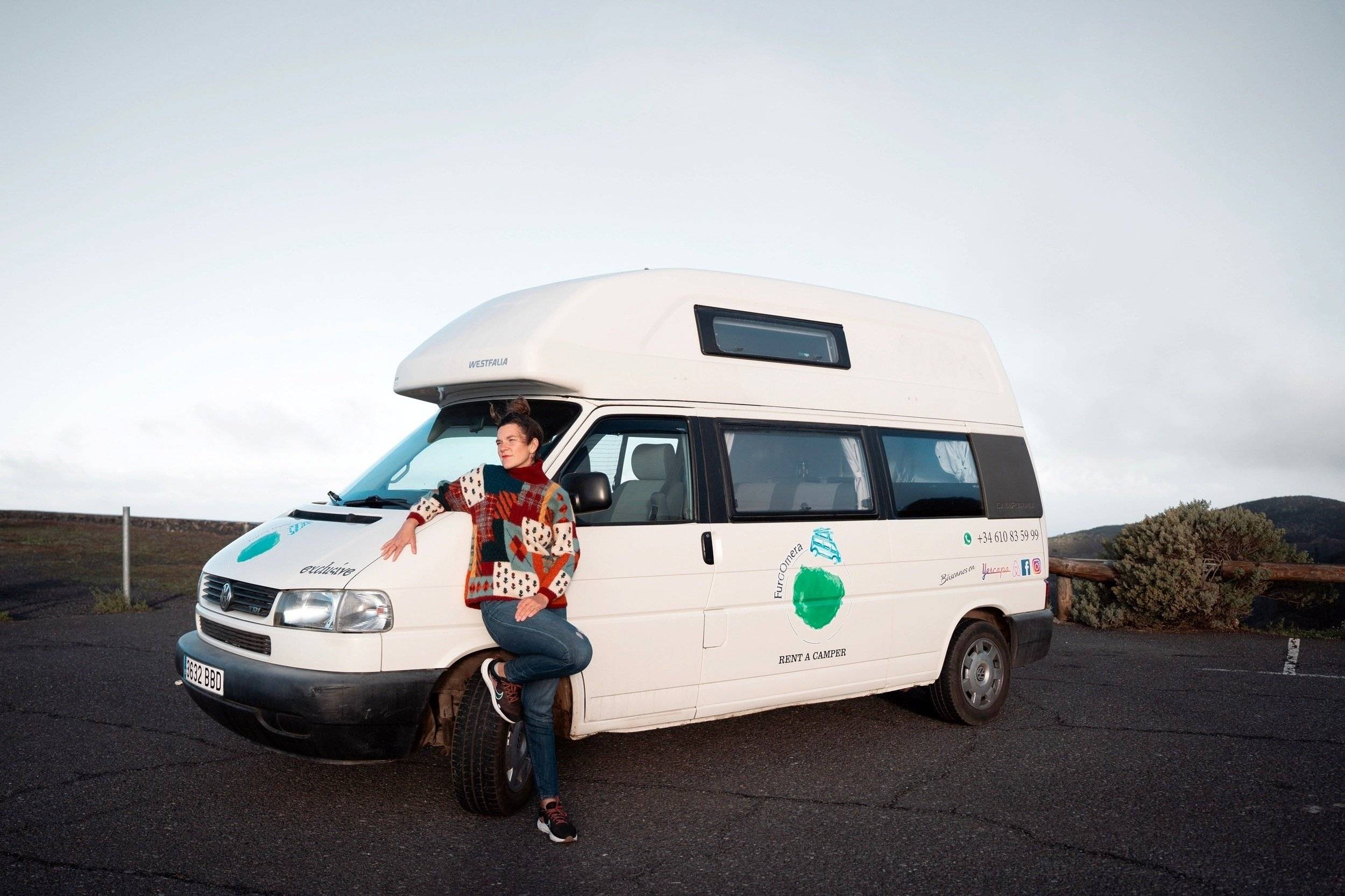 Vue avant de 3/4 Volkswagen  T4 Exclusive - Yescapa