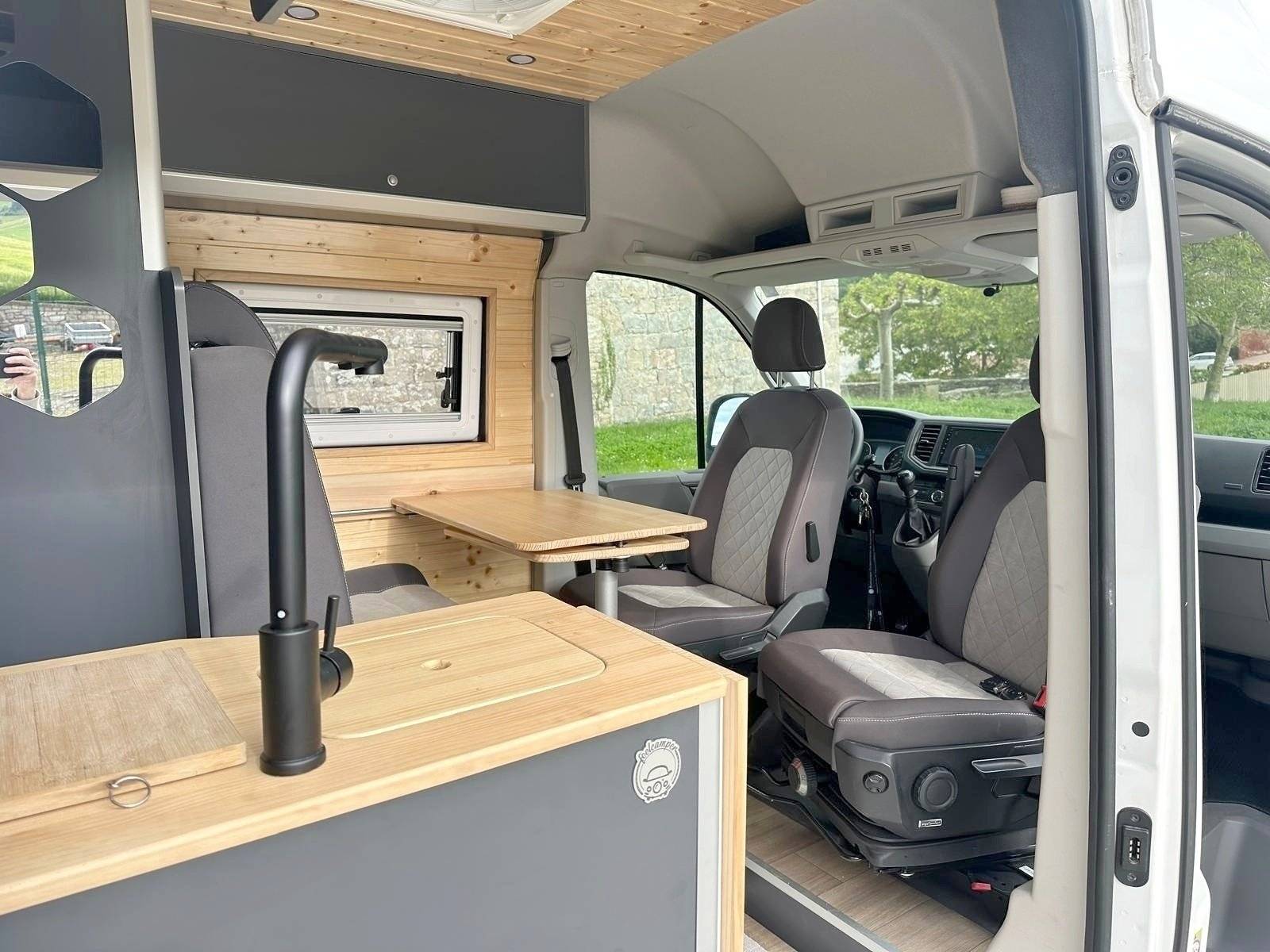 Feelcamper Volkswagen Crafter 2.0 TDI