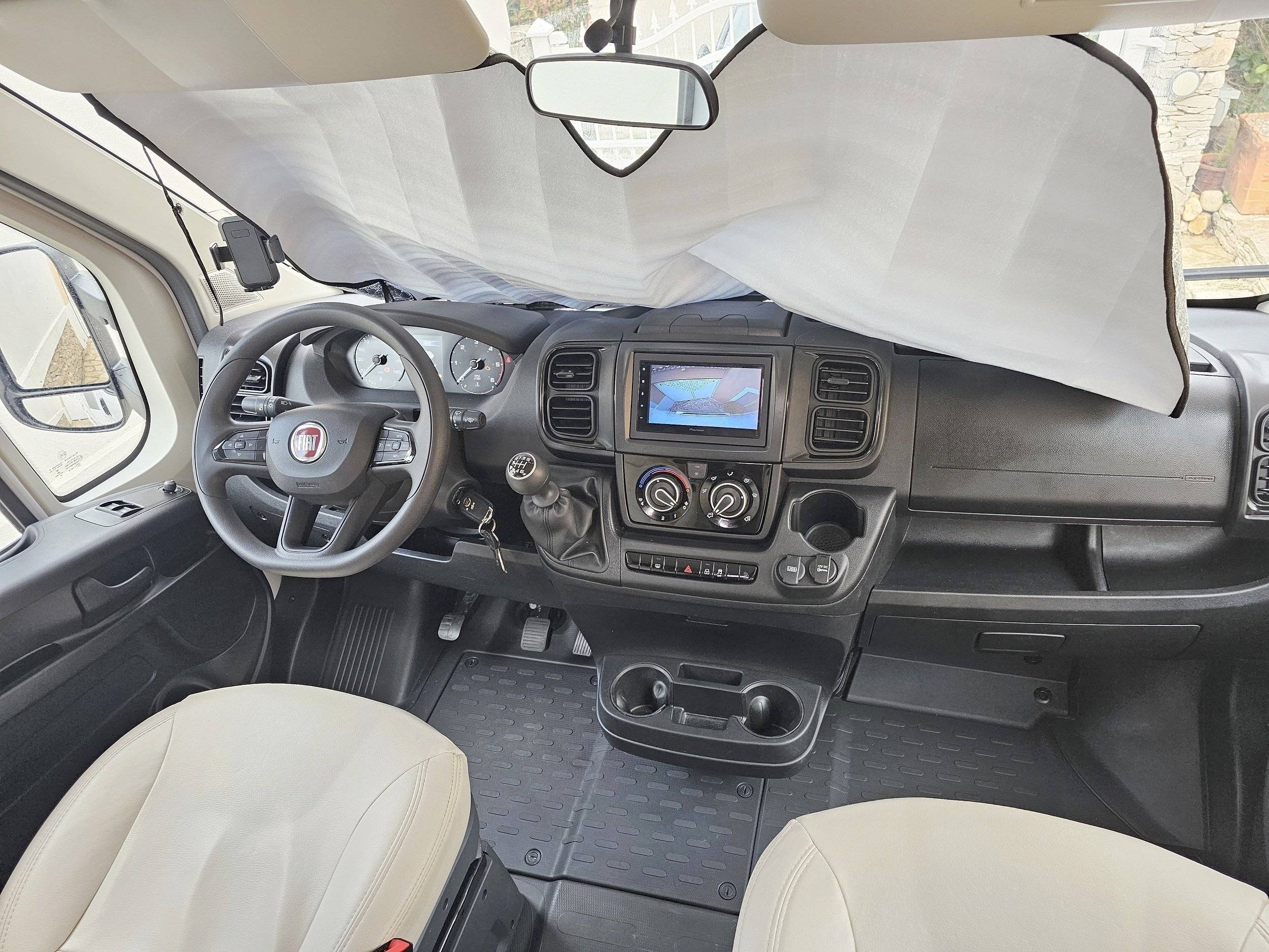 RIMOR SEAL 9 LUXURY 7 personnes FIAT DUCATO 140 CV