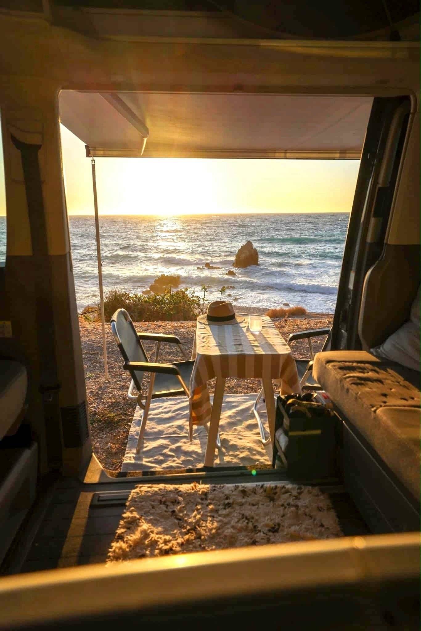 Dinette Volkswagen Volkswagen T6.1 California OCEAN - Yescapa