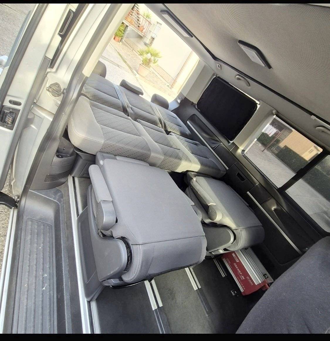 Volkswagen T5 2,0 l 140 ch