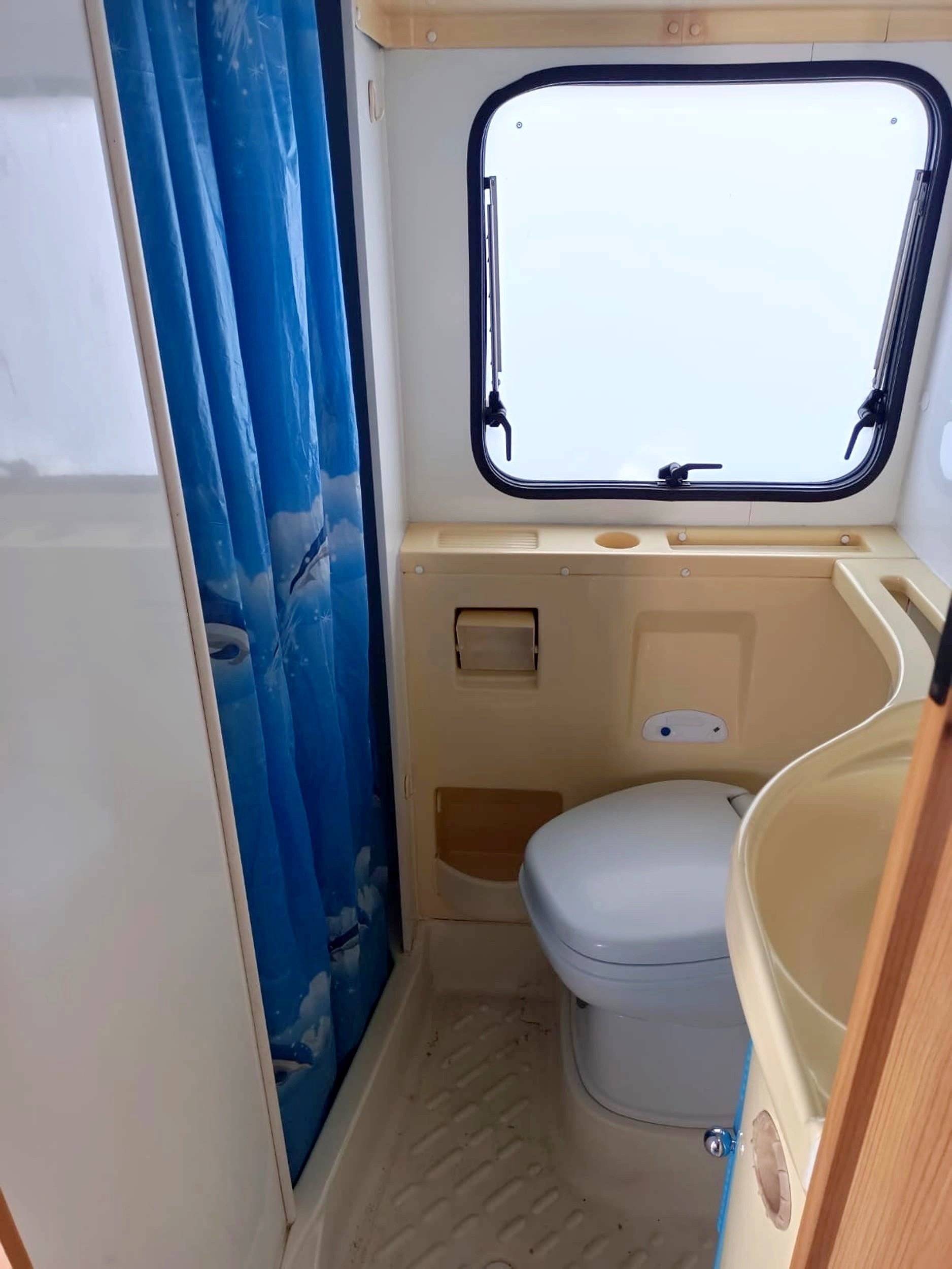 Adria Matrix 670 SL 4,05 to