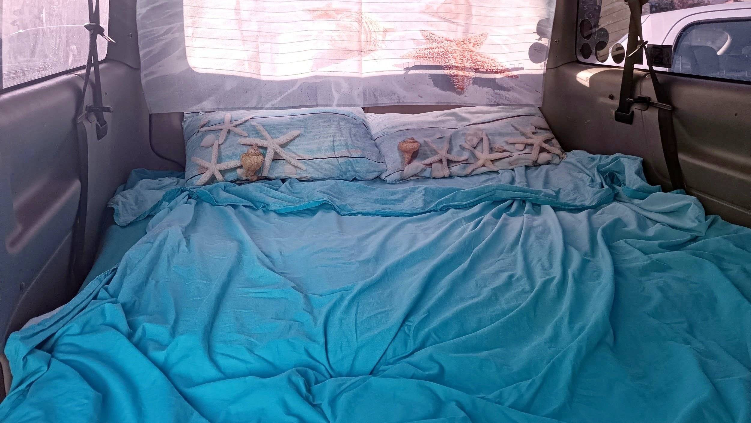 Berth Volkswagen Transporter T4 Multivan - Yescapa