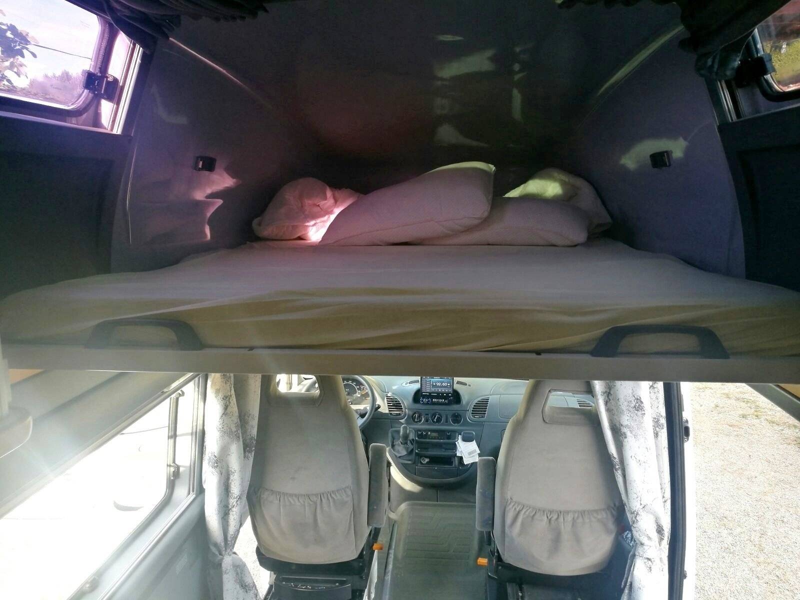 Mercedes Sprinter James Cook