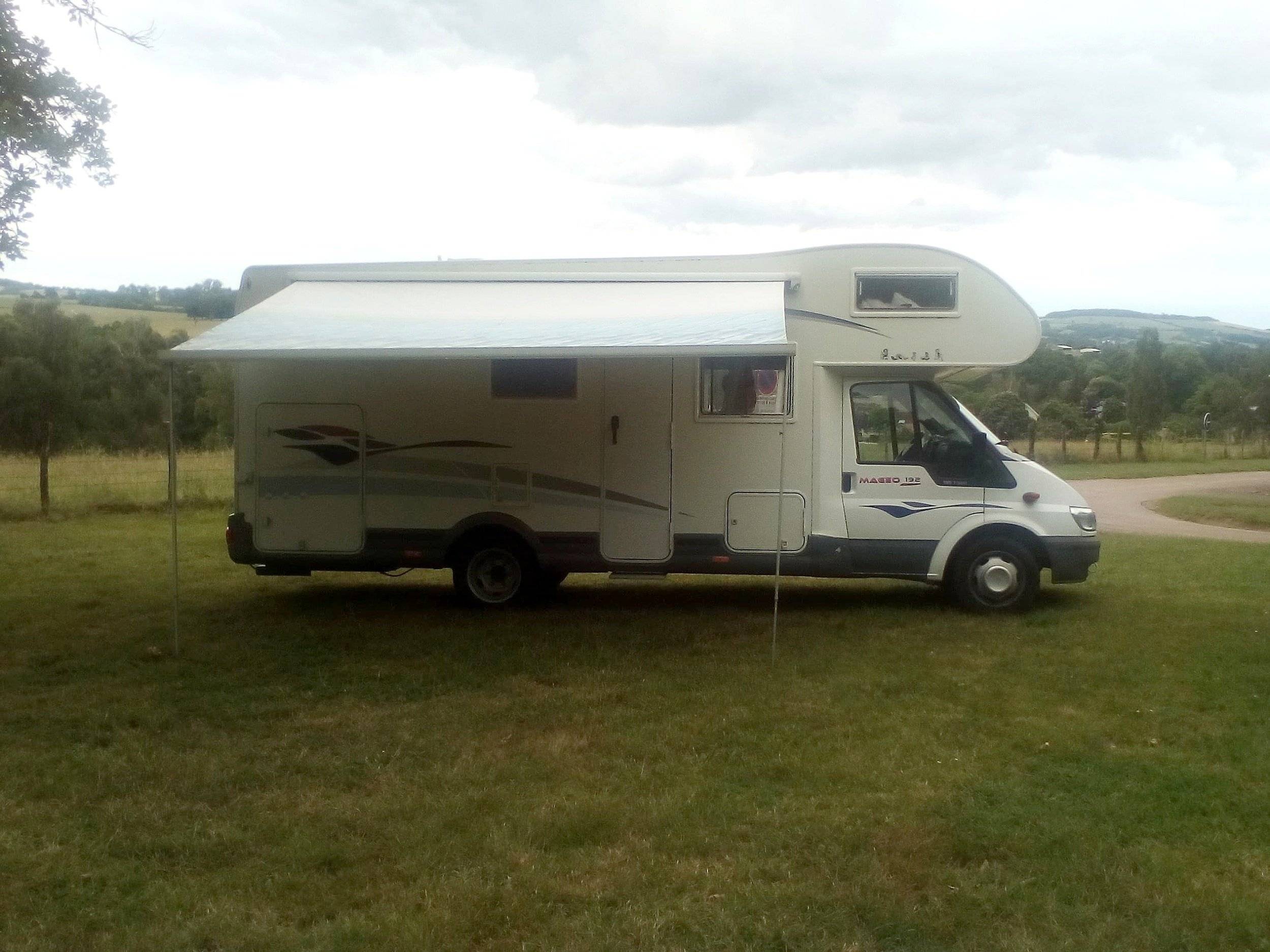 Challenger Transit 2,4 l 140 ch