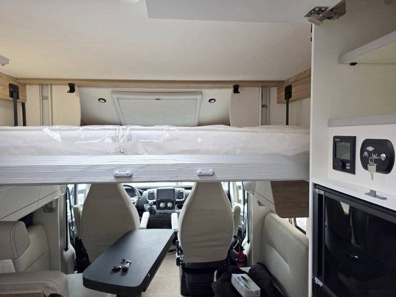 Coin repas Fiat Ducato 2,2 l JTD 130 ch. - Yescapa