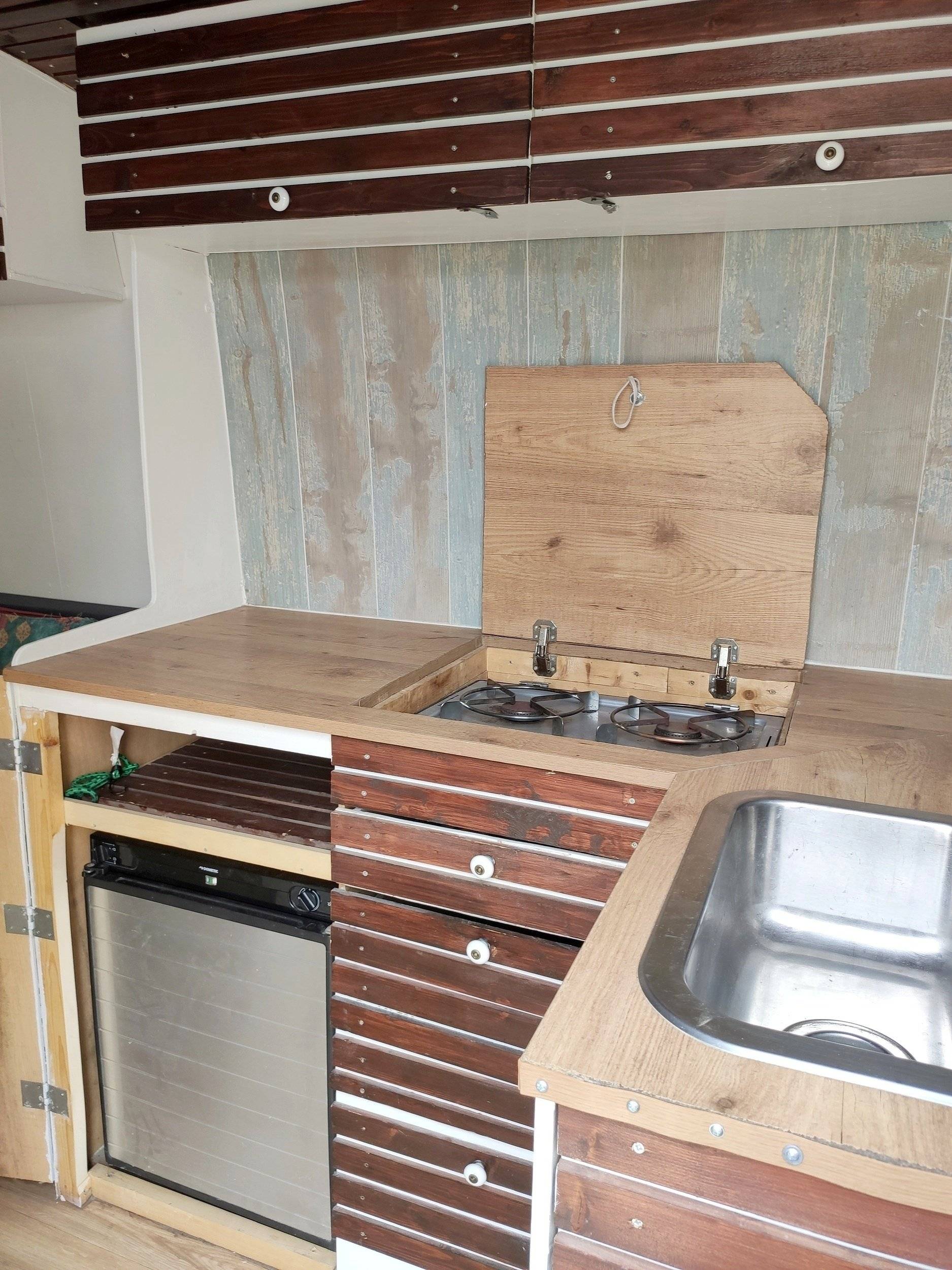 Mercedes 2,15 l 136 ch