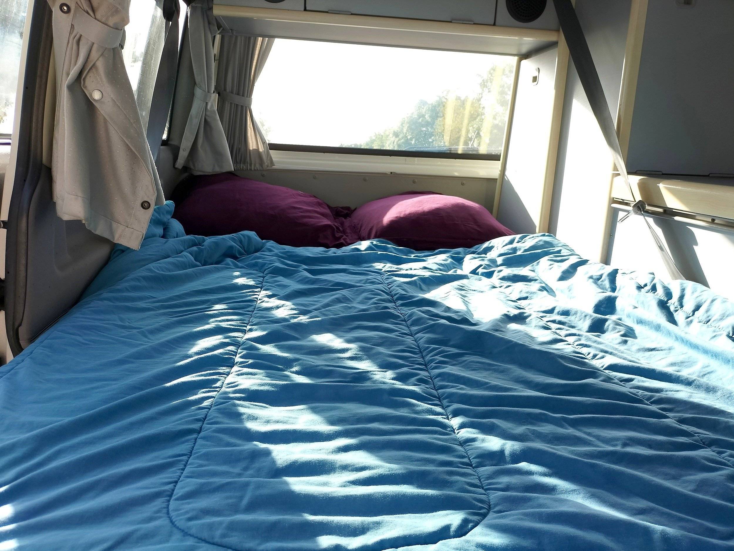 Berth Volkswagen Volkswagen T4 - Yescapa