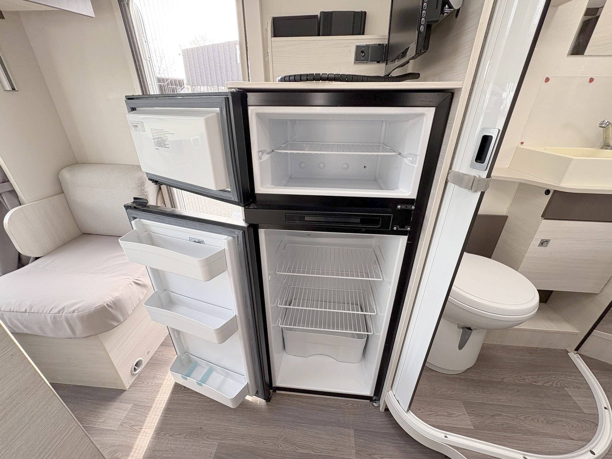 Challenger GENESIS 288 EB