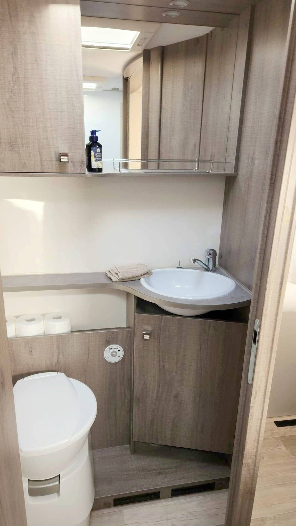 Bavaria Bavaria T746 C Style