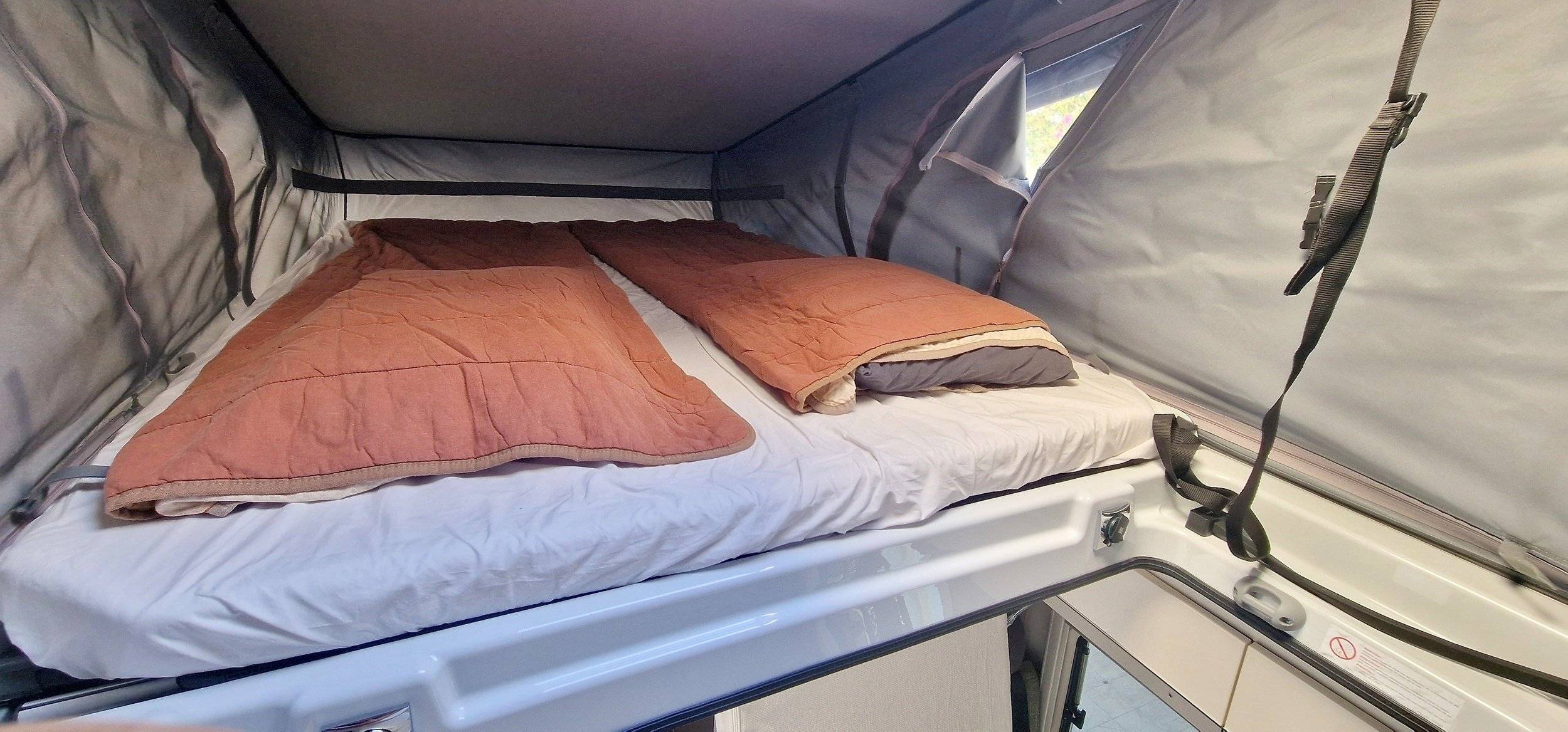 Dormidas Fiat Ducato 140 cv - Yescapa