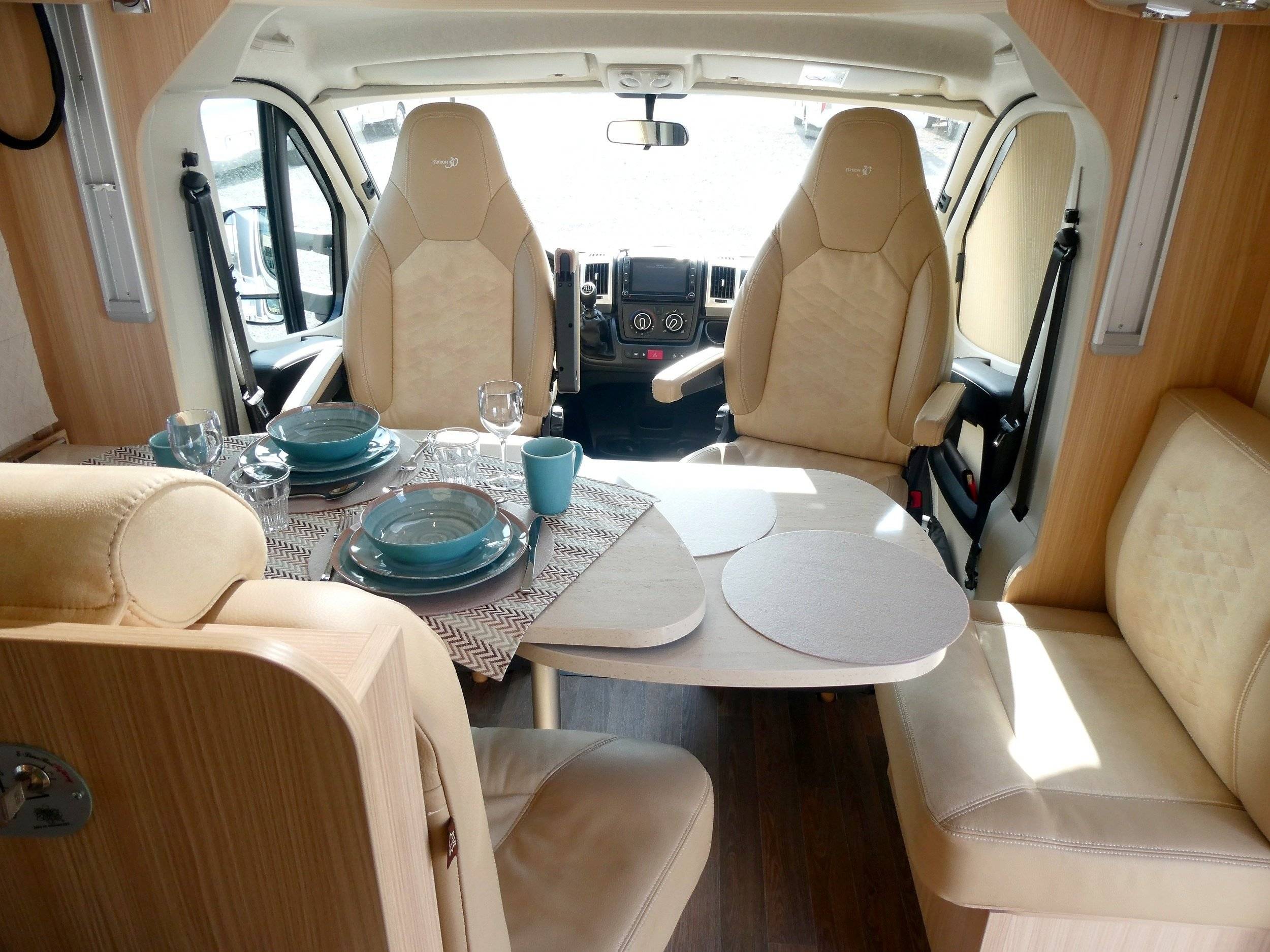 Bürstner Ixeo Time IT 726 G "Edition 30"