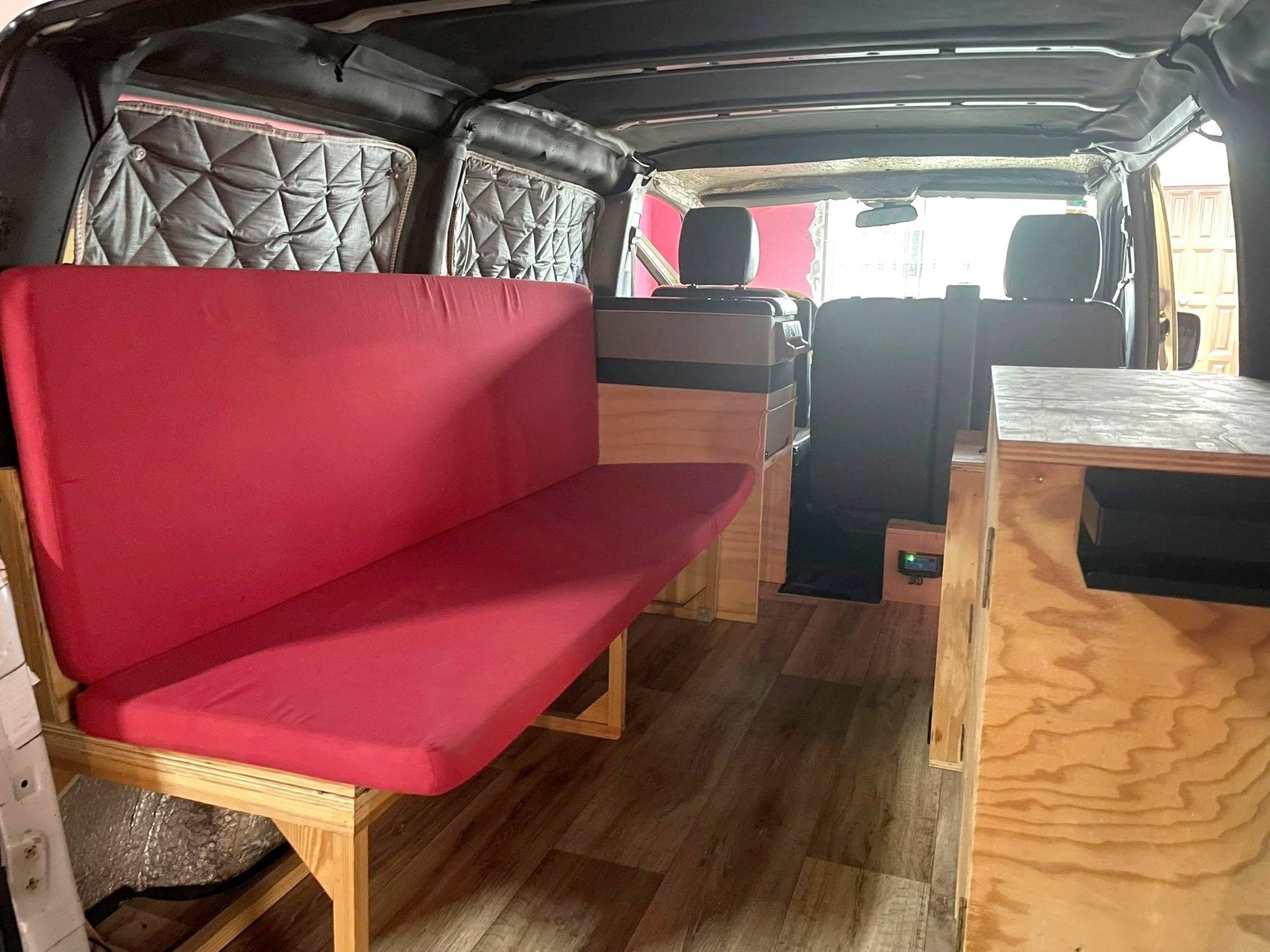 Coin repas Mercedes Vito 112 cdi - Yescapa