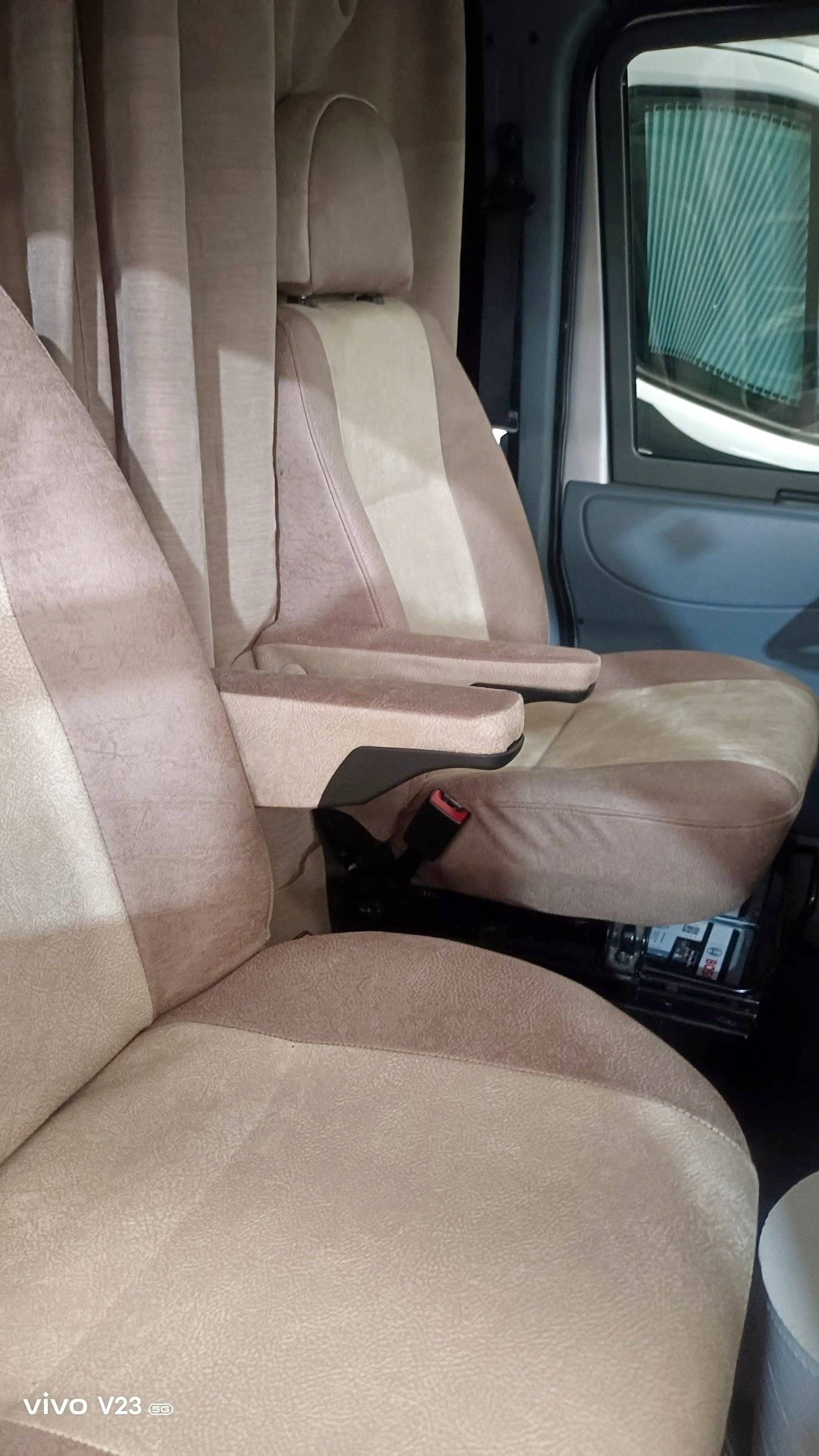 C642 cl Transit 2,2 l 140 ch