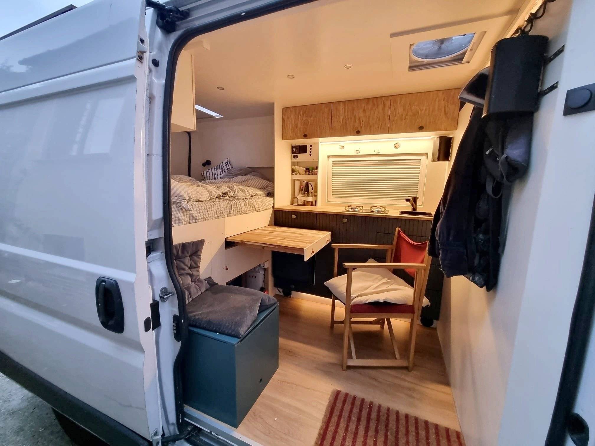 Voorkant 3/4 Fiat Ducato - Yescapa