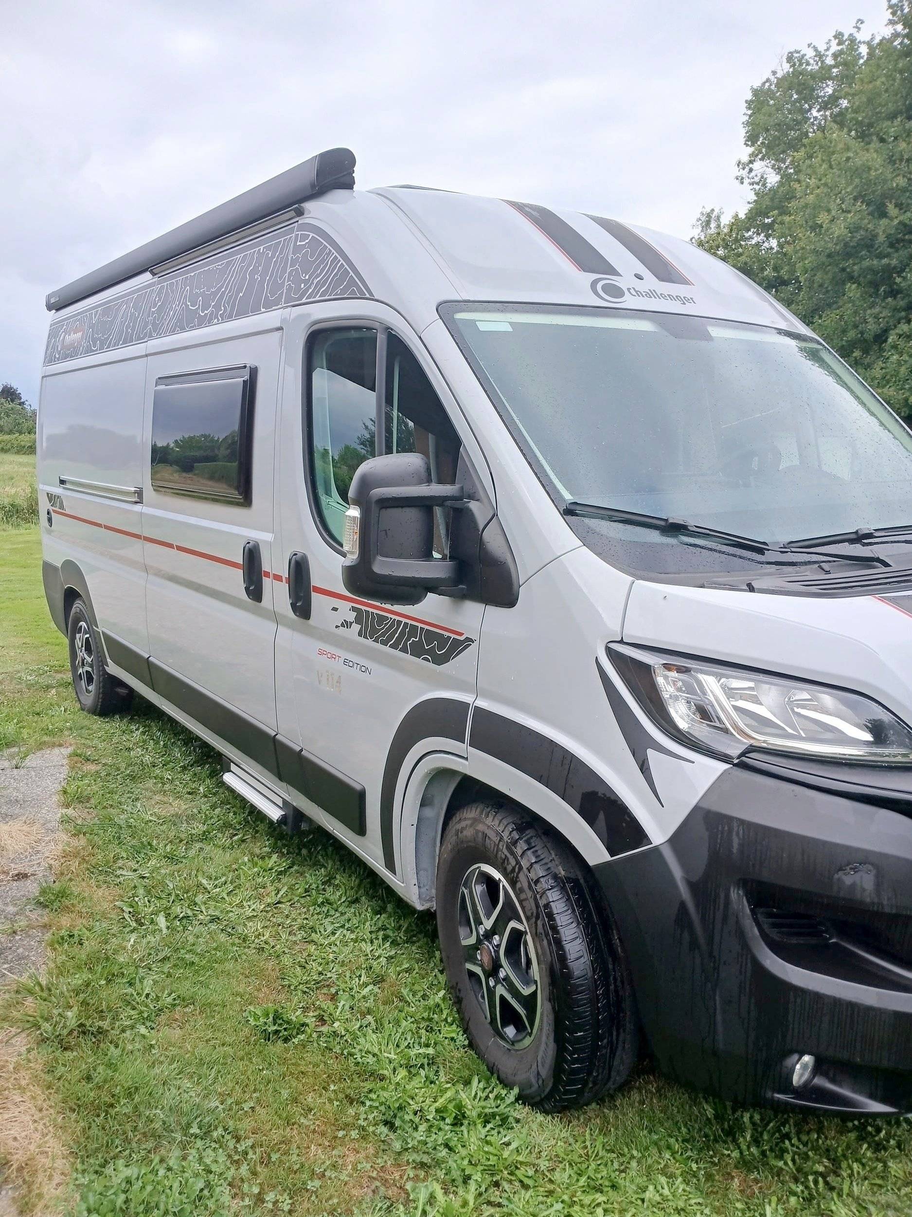 Challenger v114 Edition Sport