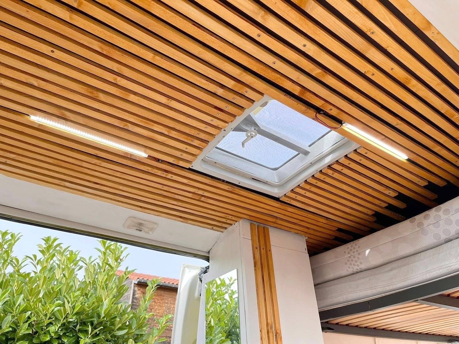 Giallo Renault Master III