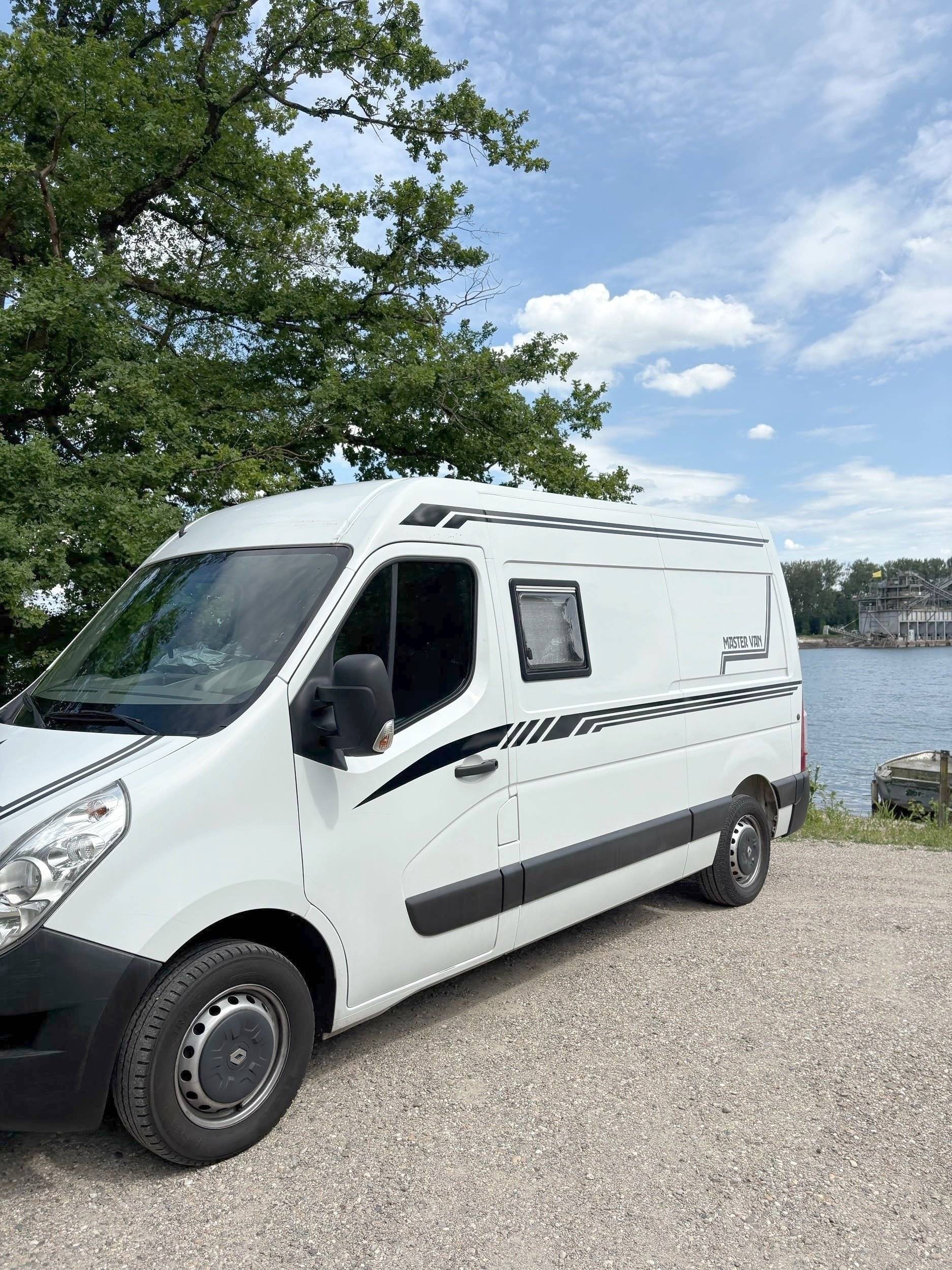 Alpes Camping-Car 1