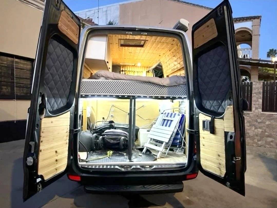 Mercedes MERCEDES BENZ SPRINTER