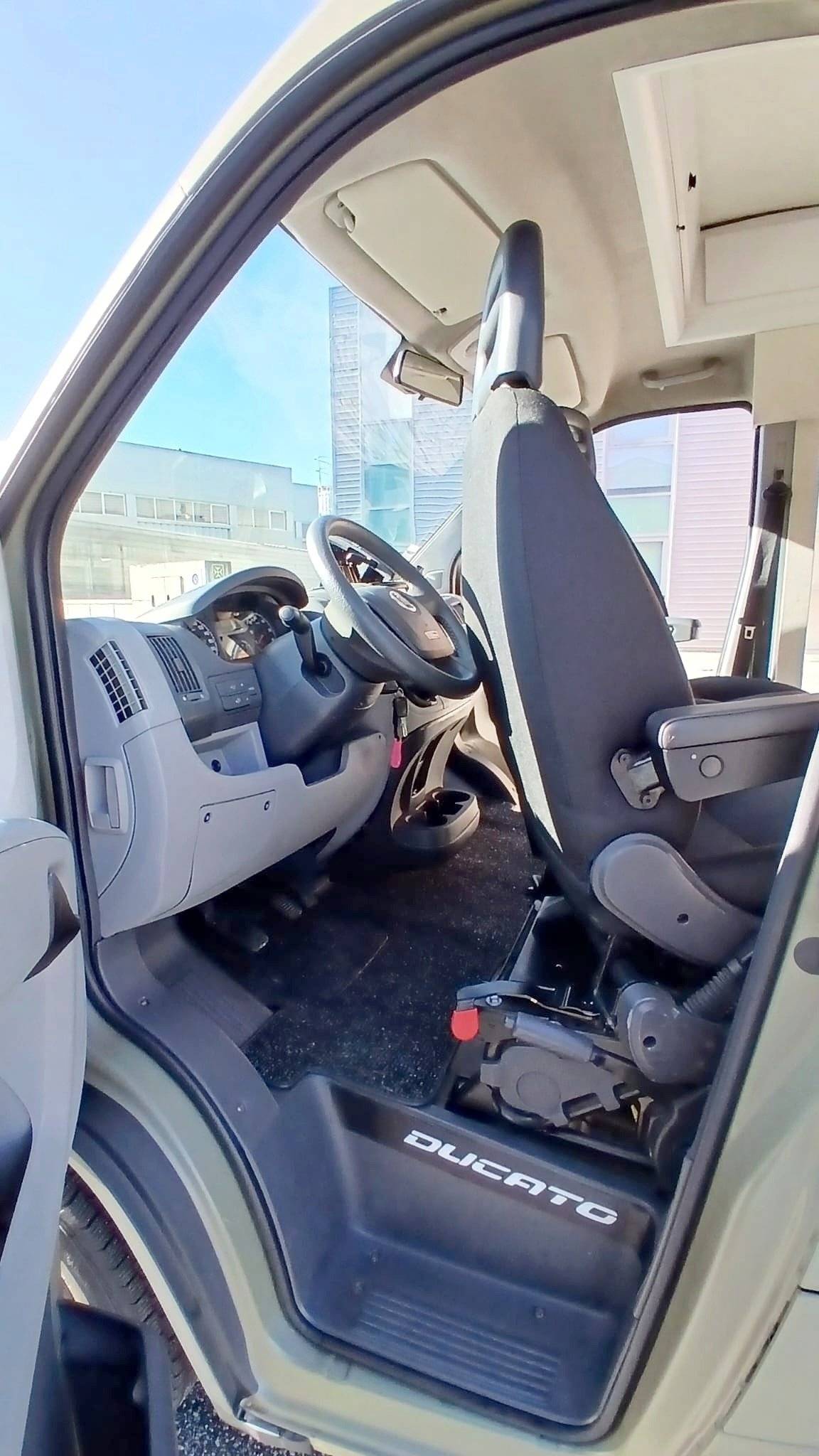 Adria 2,3 l 130 ch