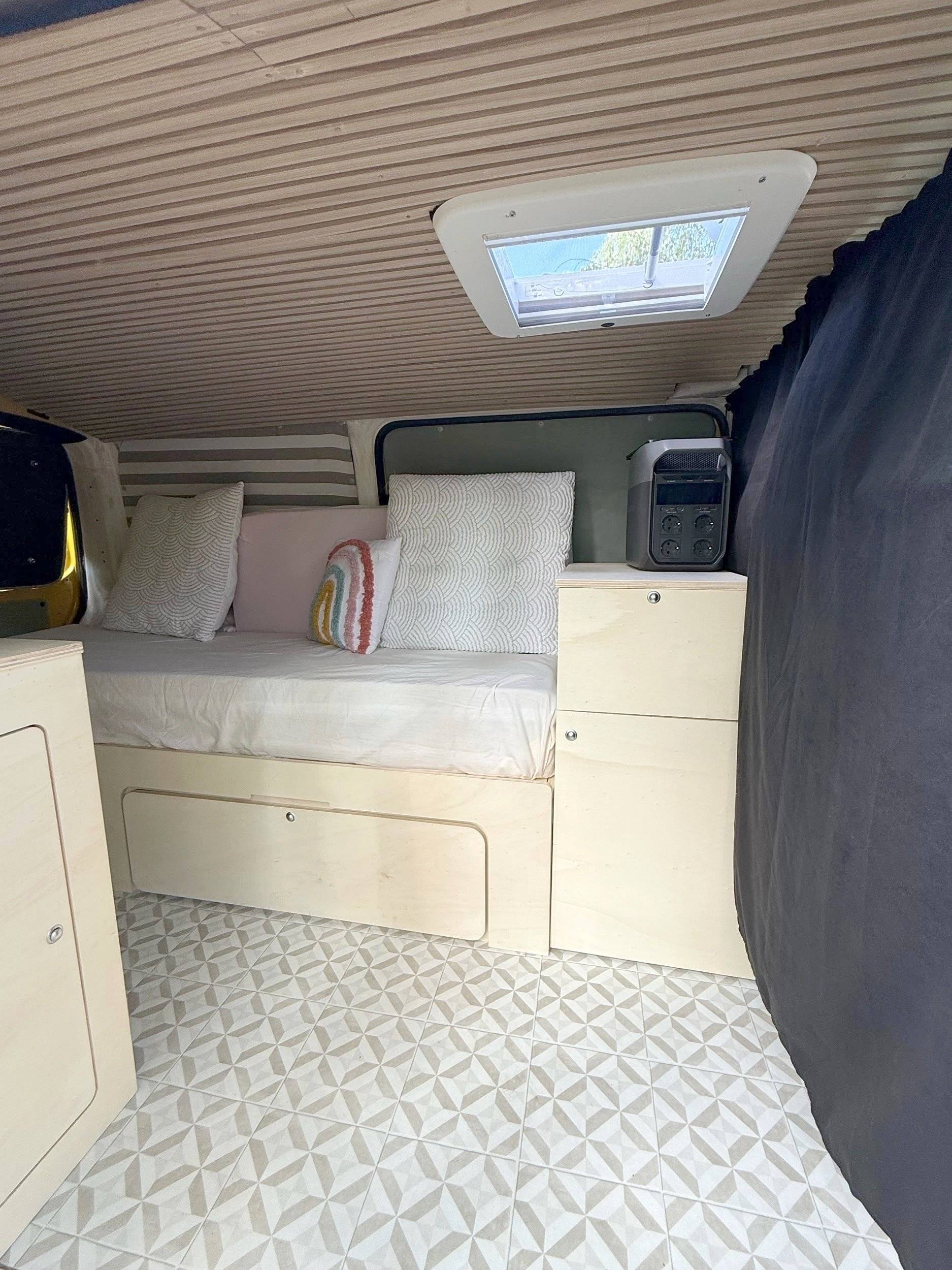 Volkswagen T5 2,0 l 84 ch