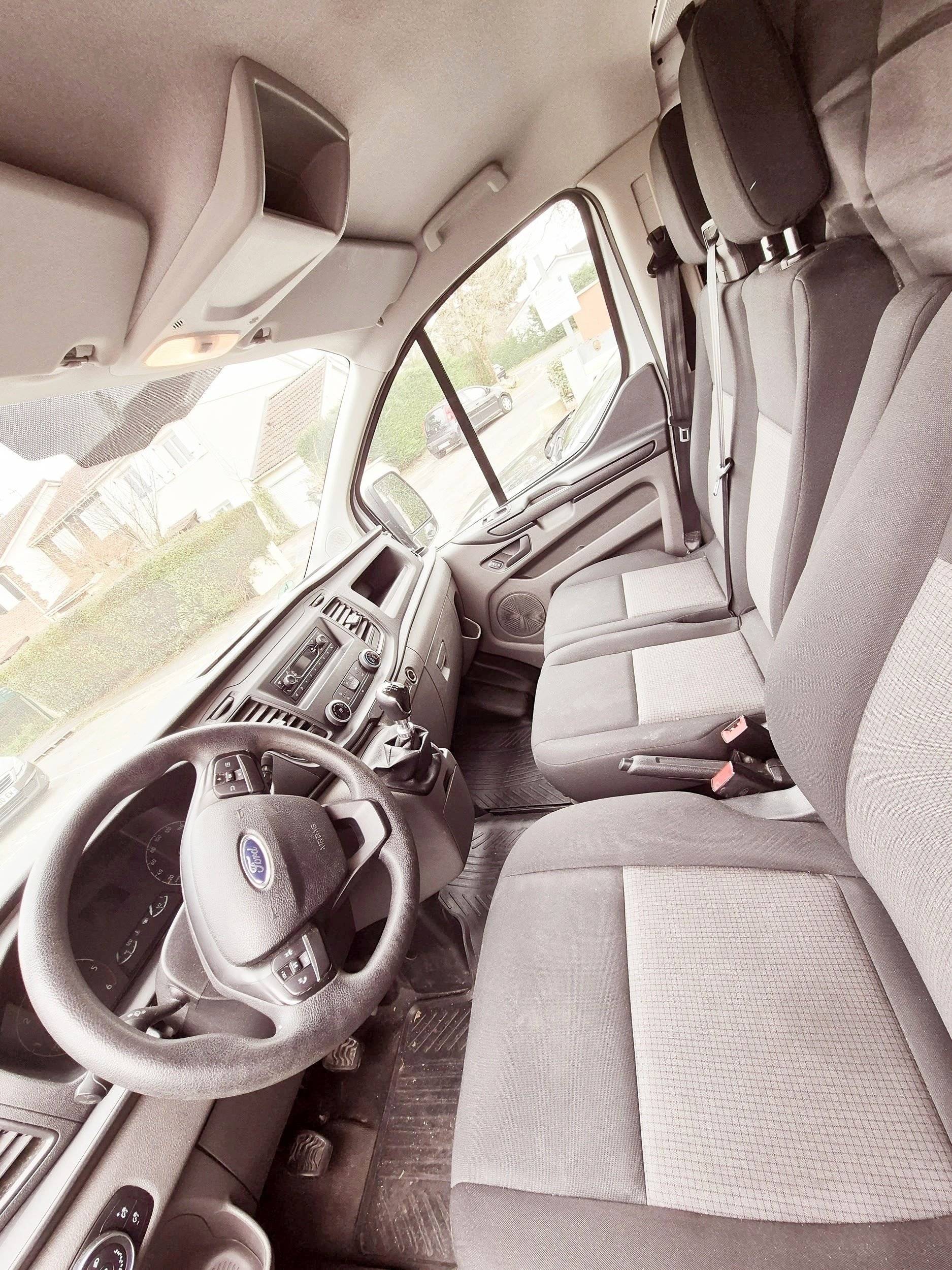 Ford Custom 2,0 l 130 ch