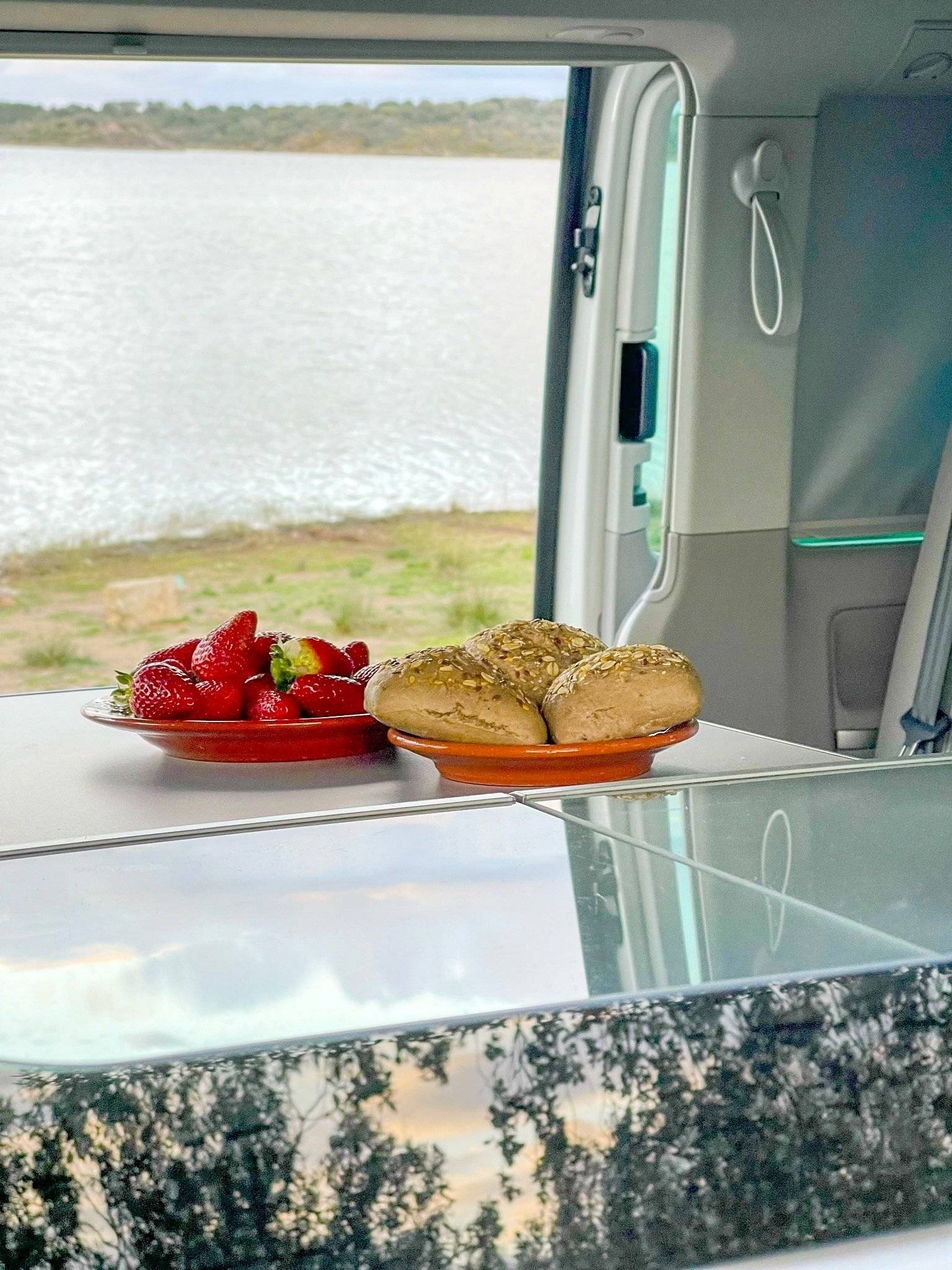 Volkswagen Volkswagen california coast