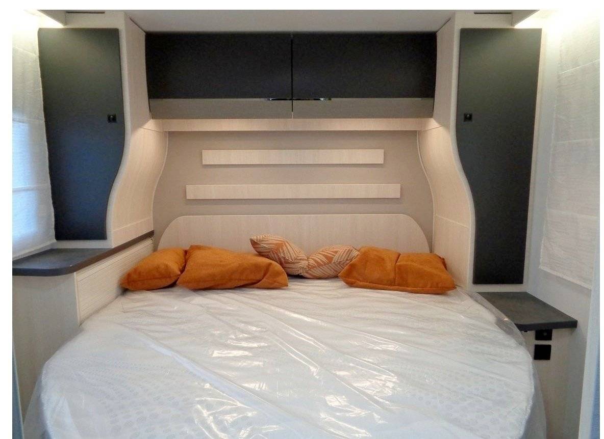 Challenger 328 Graphite Premium