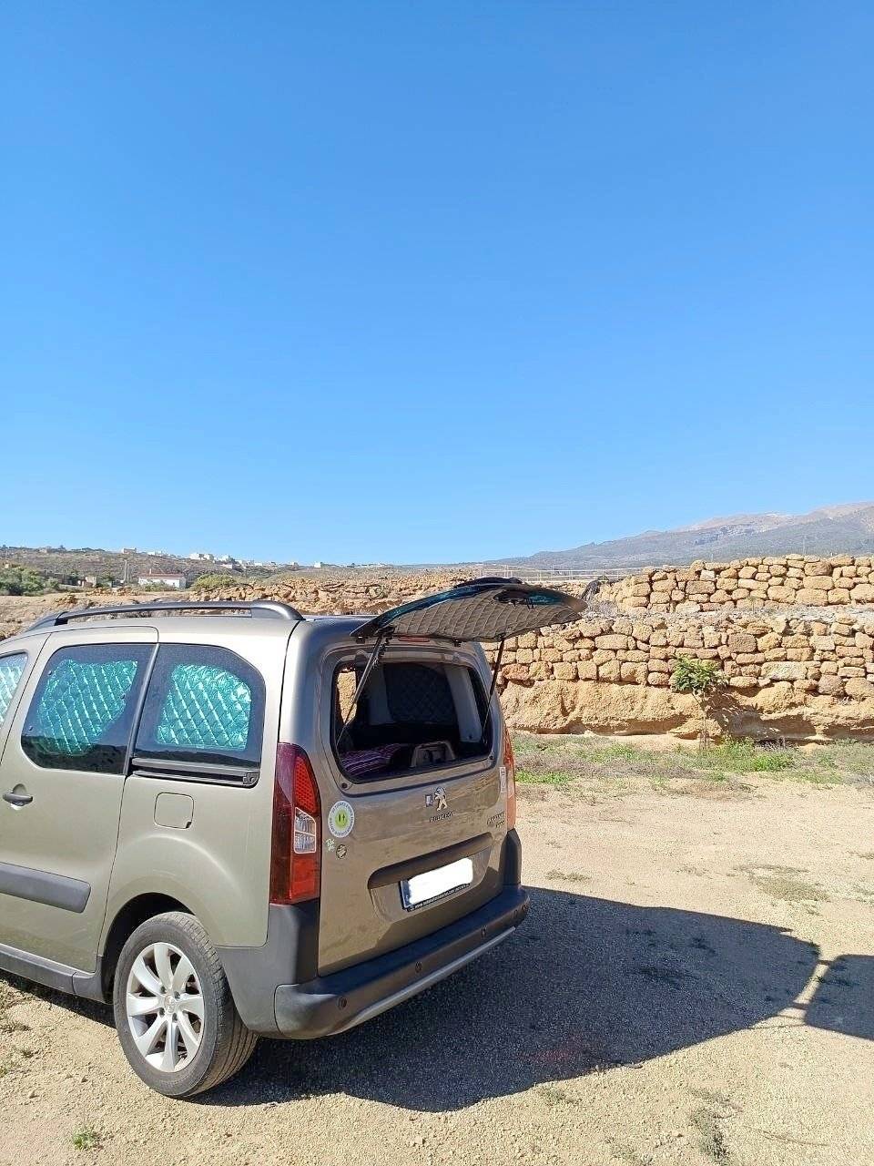 Car Caravane Peugeot Partner Tepee