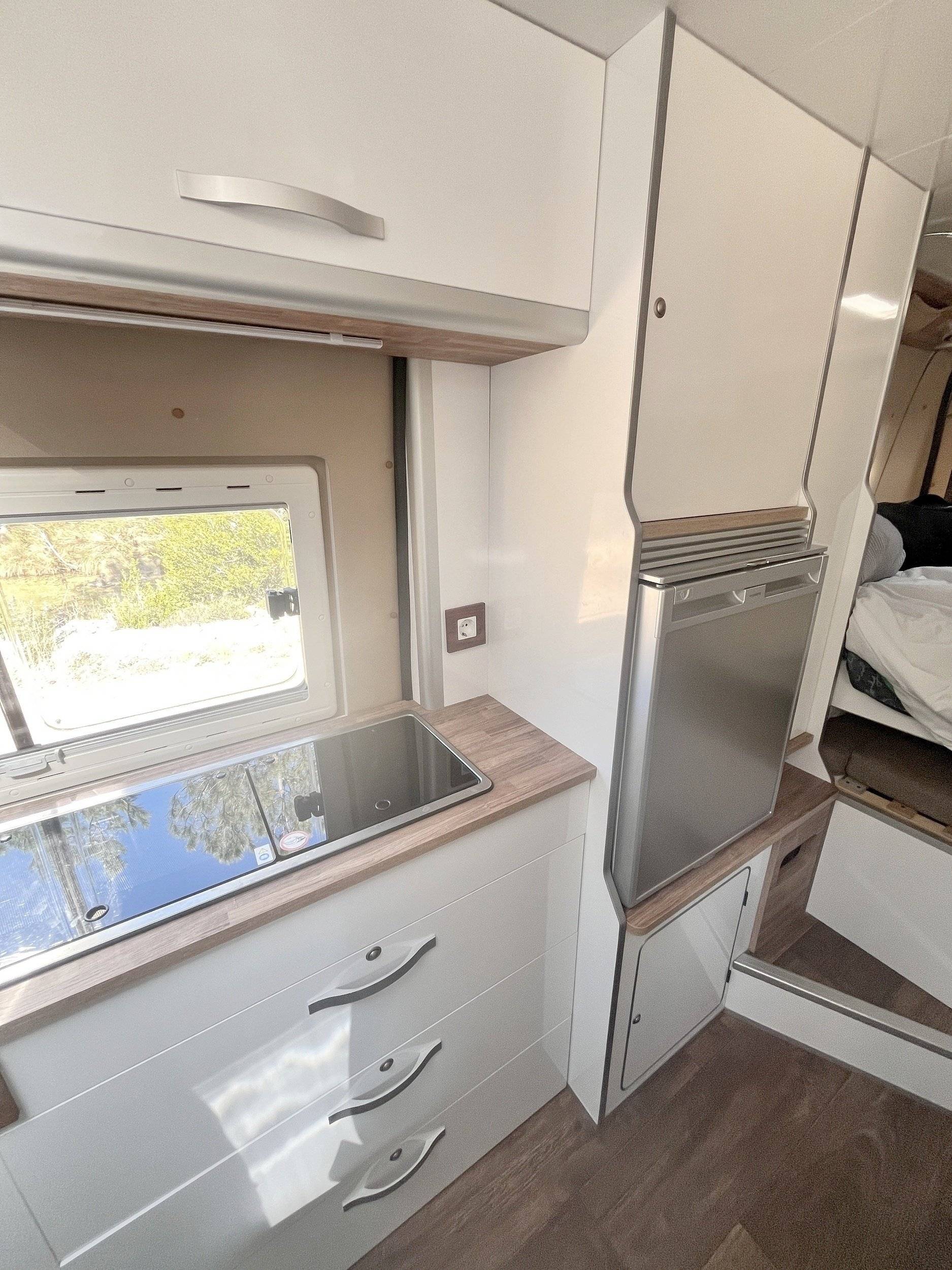Kitchen Fiat Ducato 2,2 l Multijet 100 ch. - Yescapa