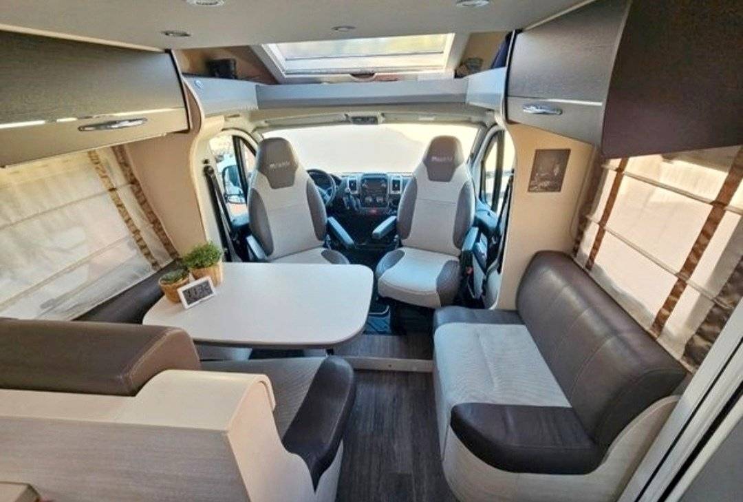 Chausson 718Xlb