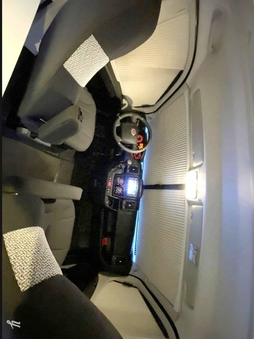 Cabina di guida Fiat Ducato 140 Multijet - Yescapa