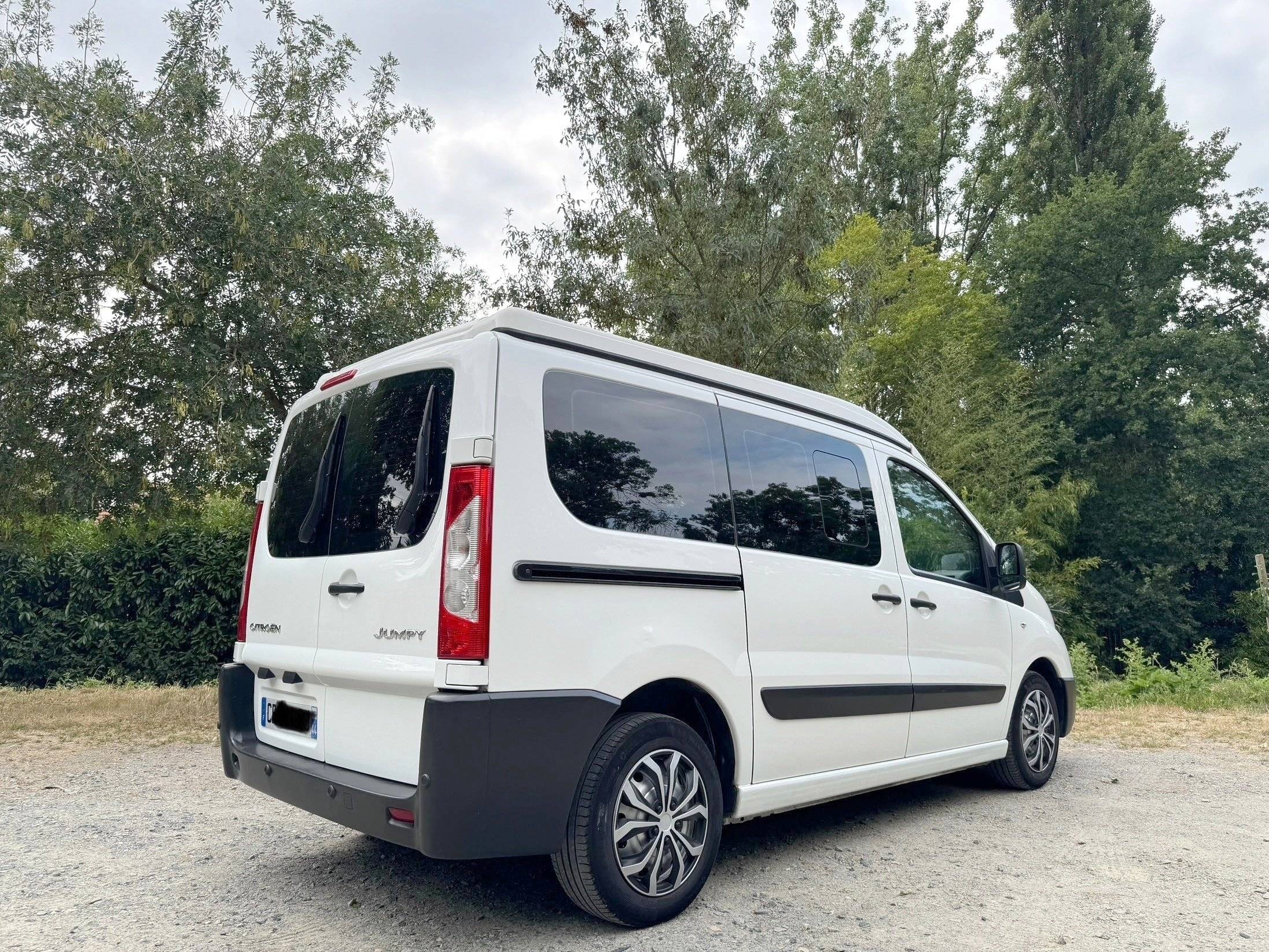 Combeing Combeing full