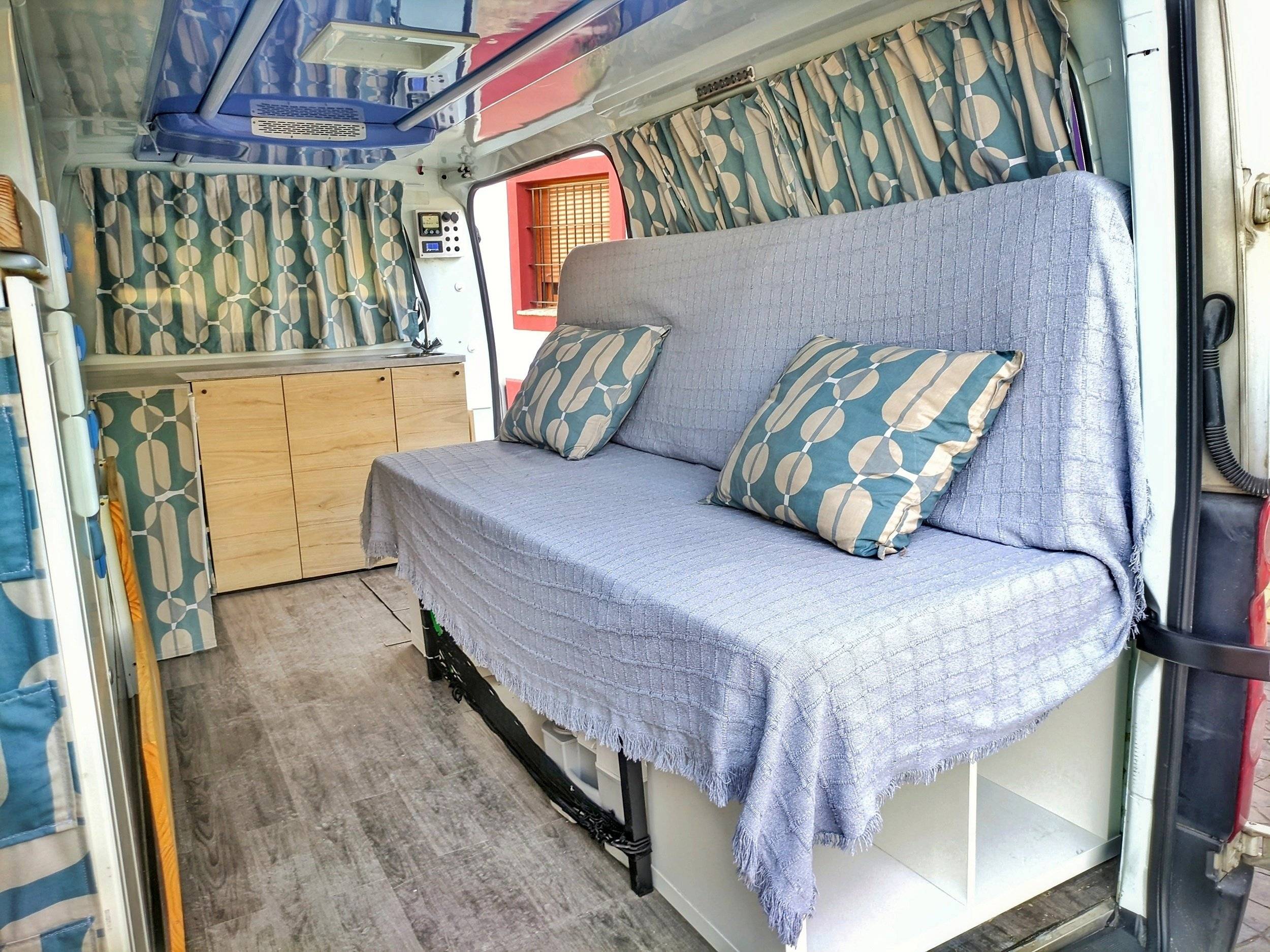 Volkswagen Crafter 2,5 l 109 ch