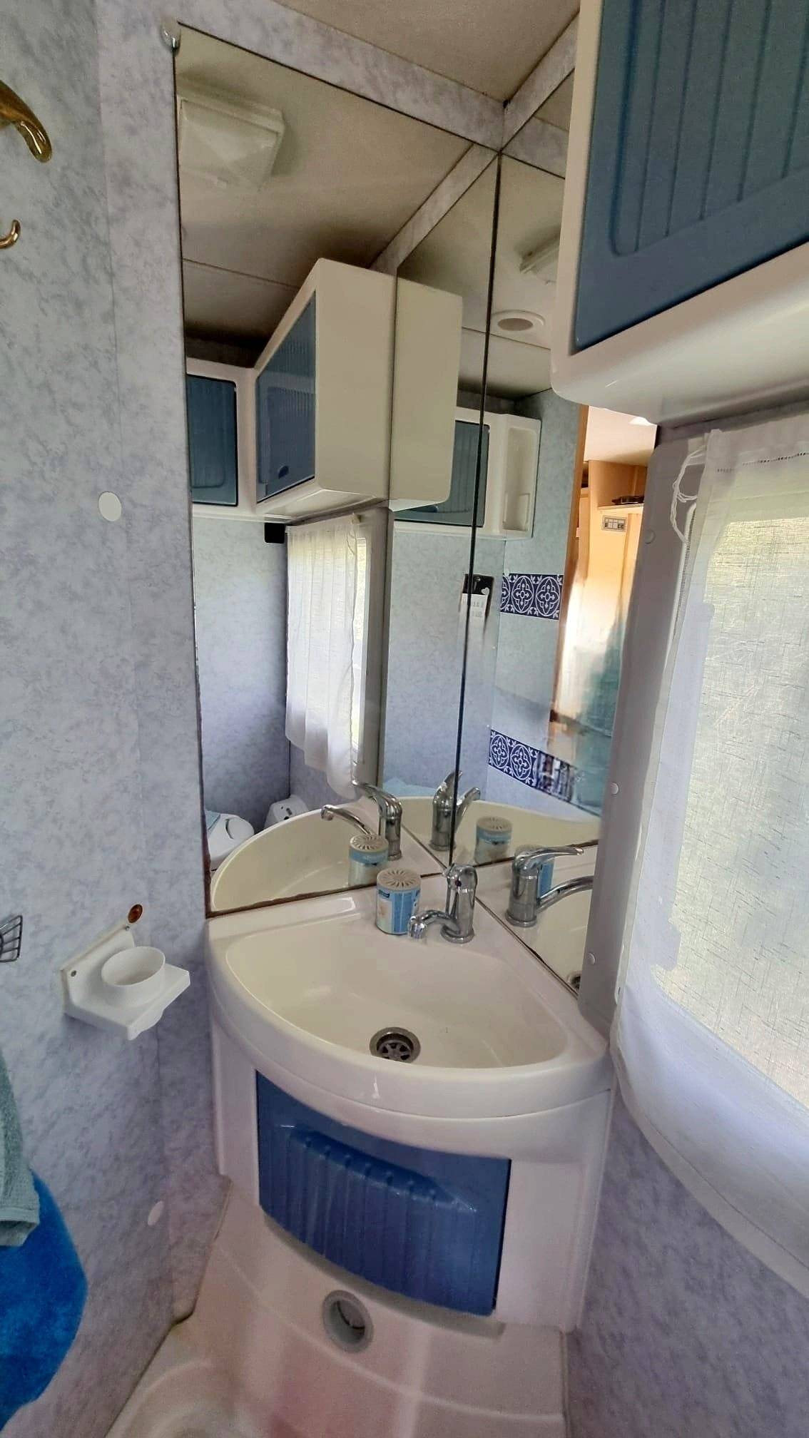 Challenger challenger 230