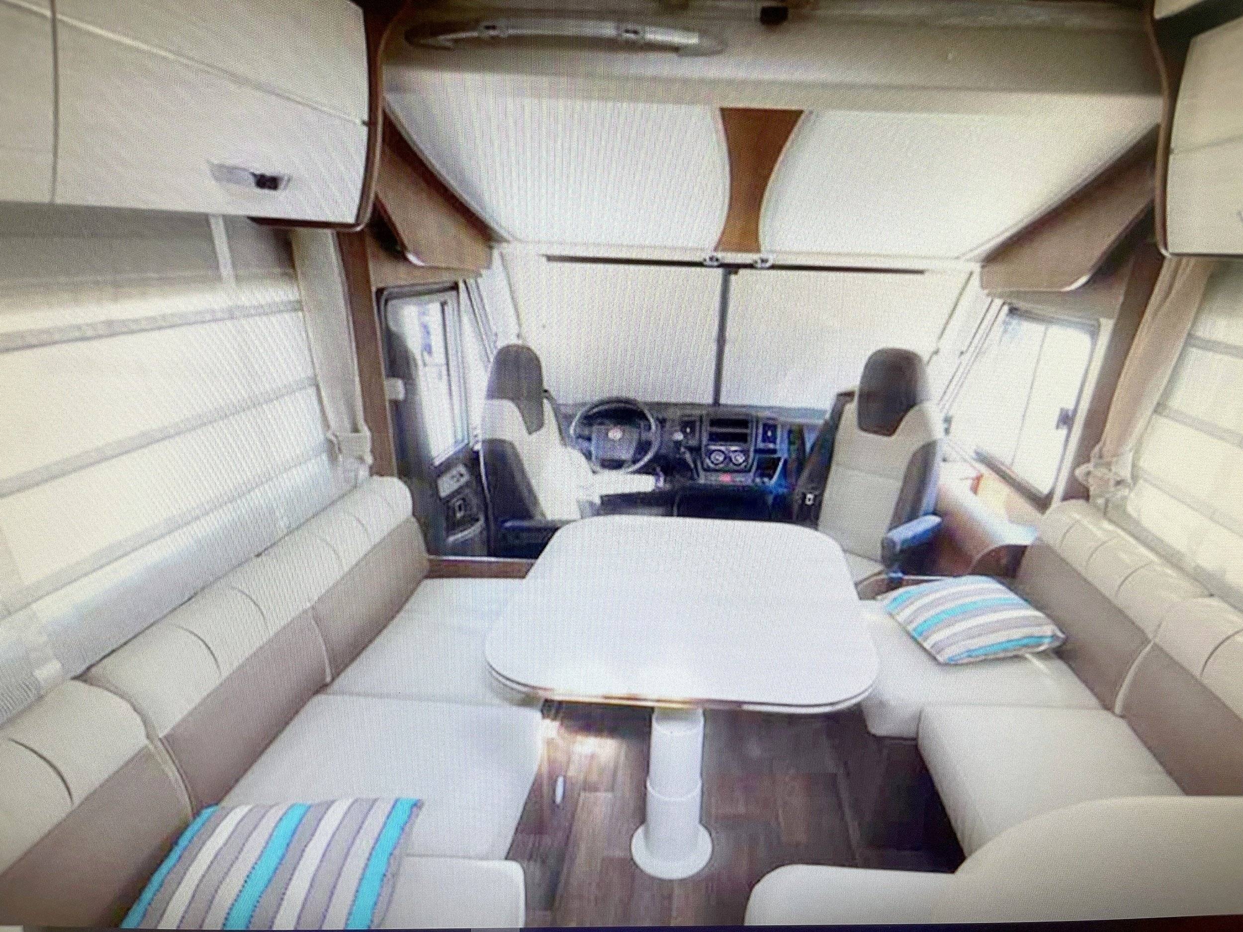 Comedor Fiat Ducato 2,3 l 150 ch - Yescapa
